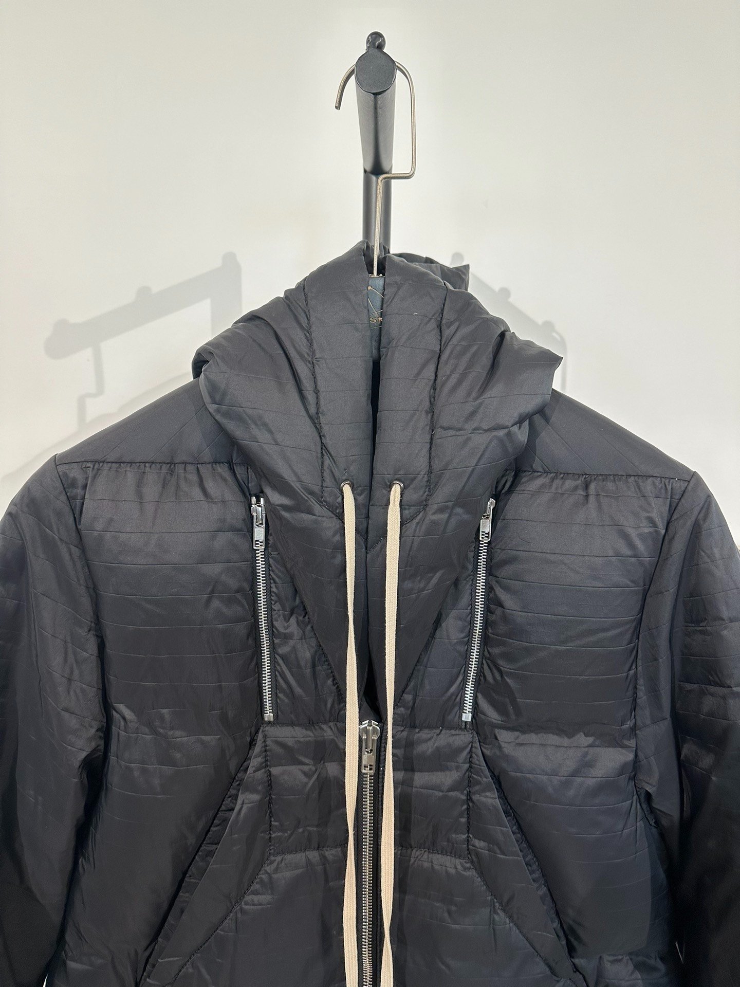 Rick Owens Mid-Length Hooded Coat — detail