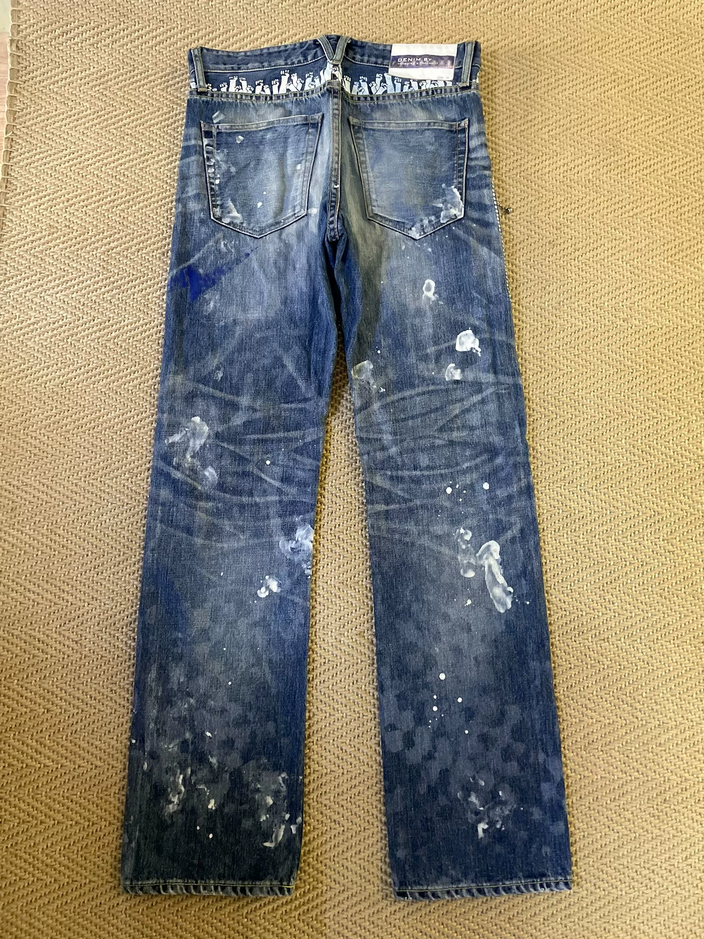 Vanquish Fragment Distressed Splatter Jeans — front