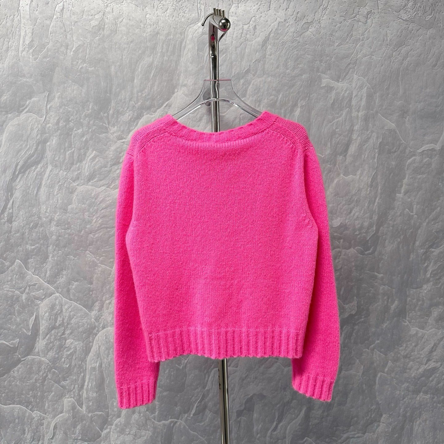 Dior SS25 Cruise MISS DIOR Knit Sweater — label