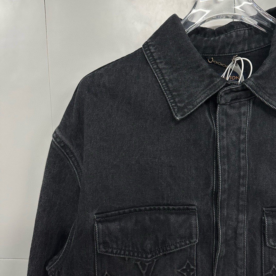 Louis Vuitton SS24 Embossed All-over Print Jacket — detail