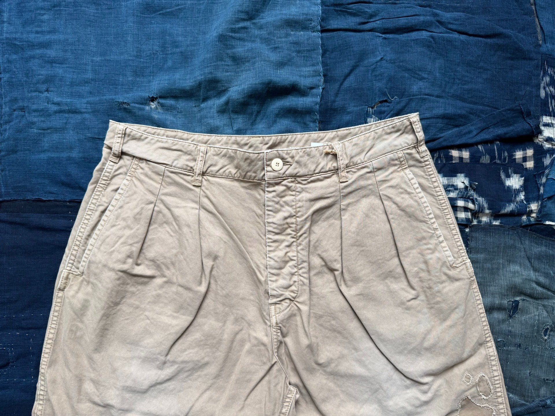VISVIM 26SS ICT BEARN CHINO SHORTS — back