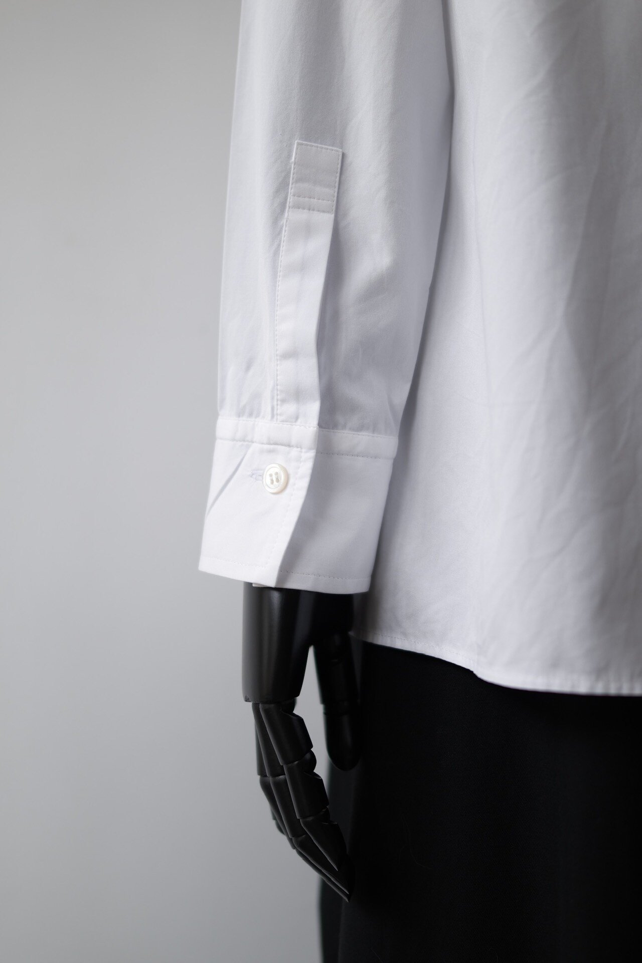 Yohji Yamamoto Minimal Collared Shirt — label
