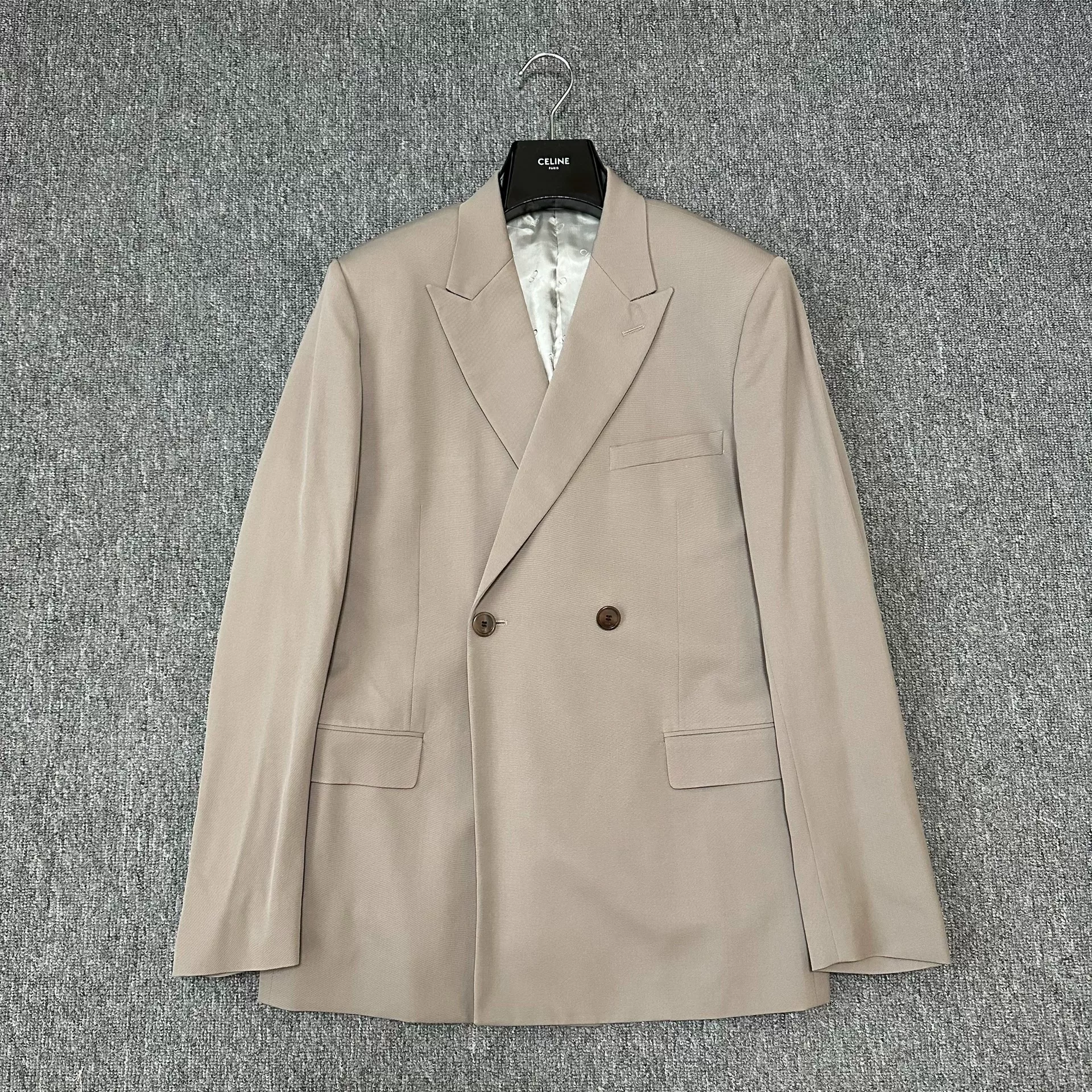 Dior 23SS Beige Double-Breasted Suit