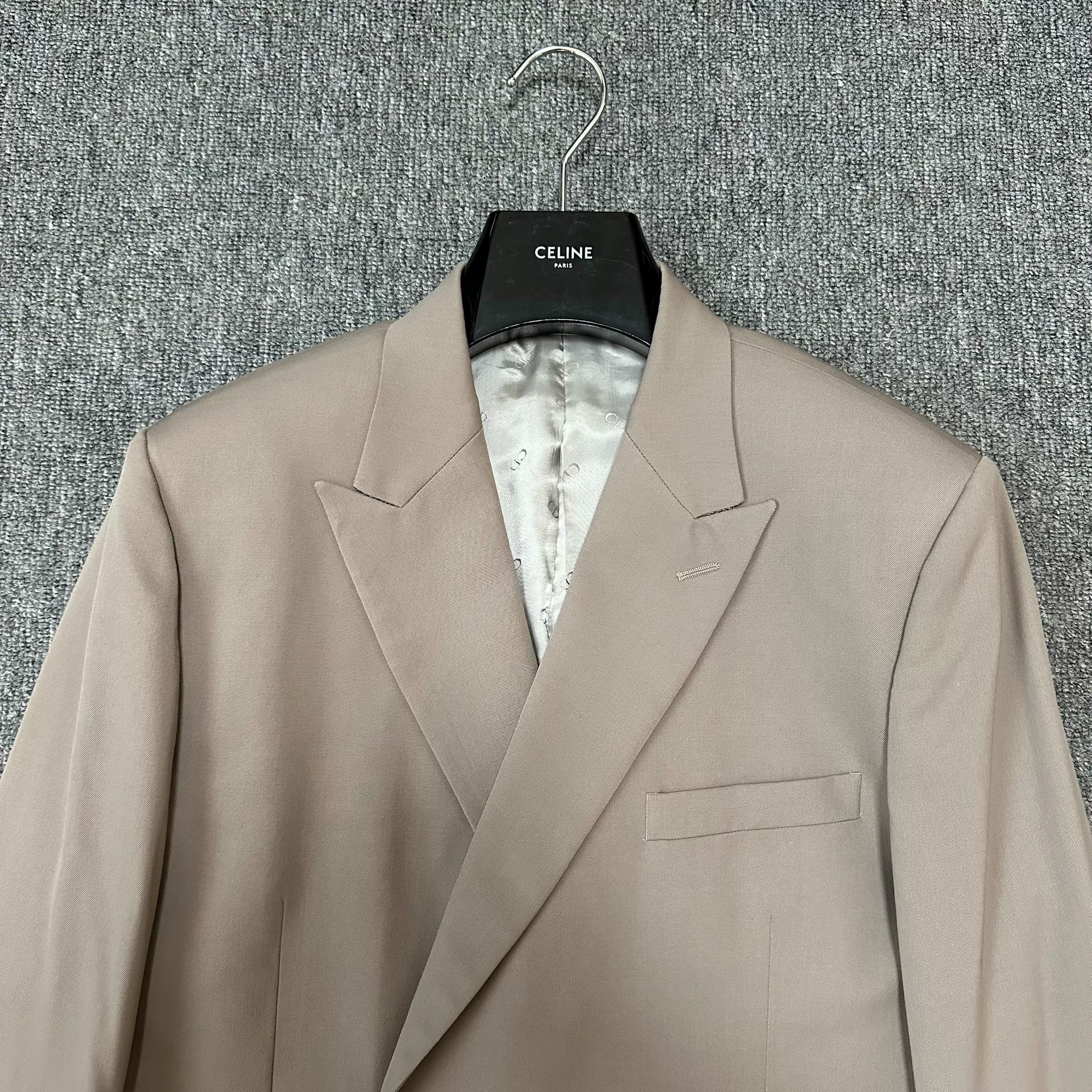 Dior 23SS Beige Double-Breasted Suit — front