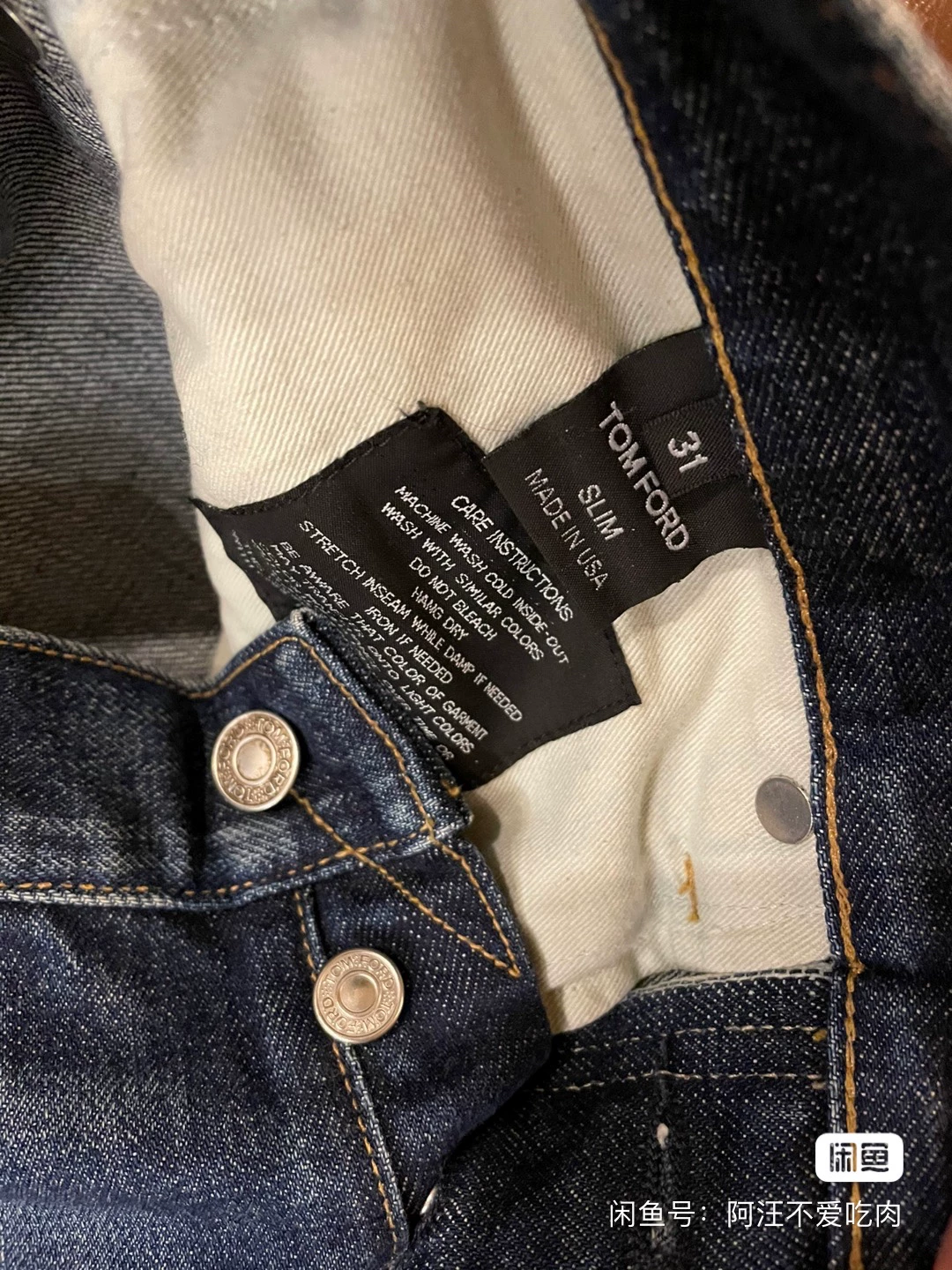 TOM FORD Men's Slim Cropped Jeans — label