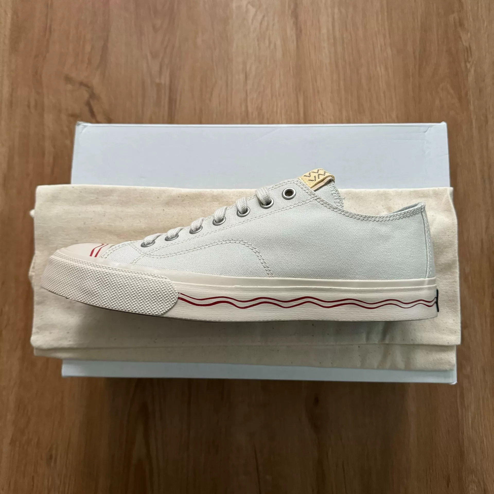 Visvim 23aw Seeger Lo Sneakers — back