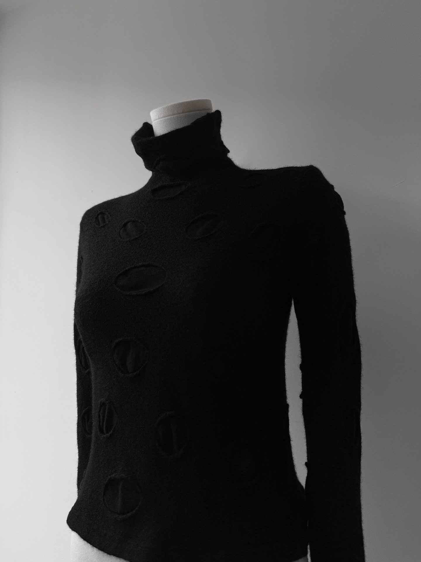 Yohji Yamamoto Y's 17AW Cutout Turtleneck Top — back