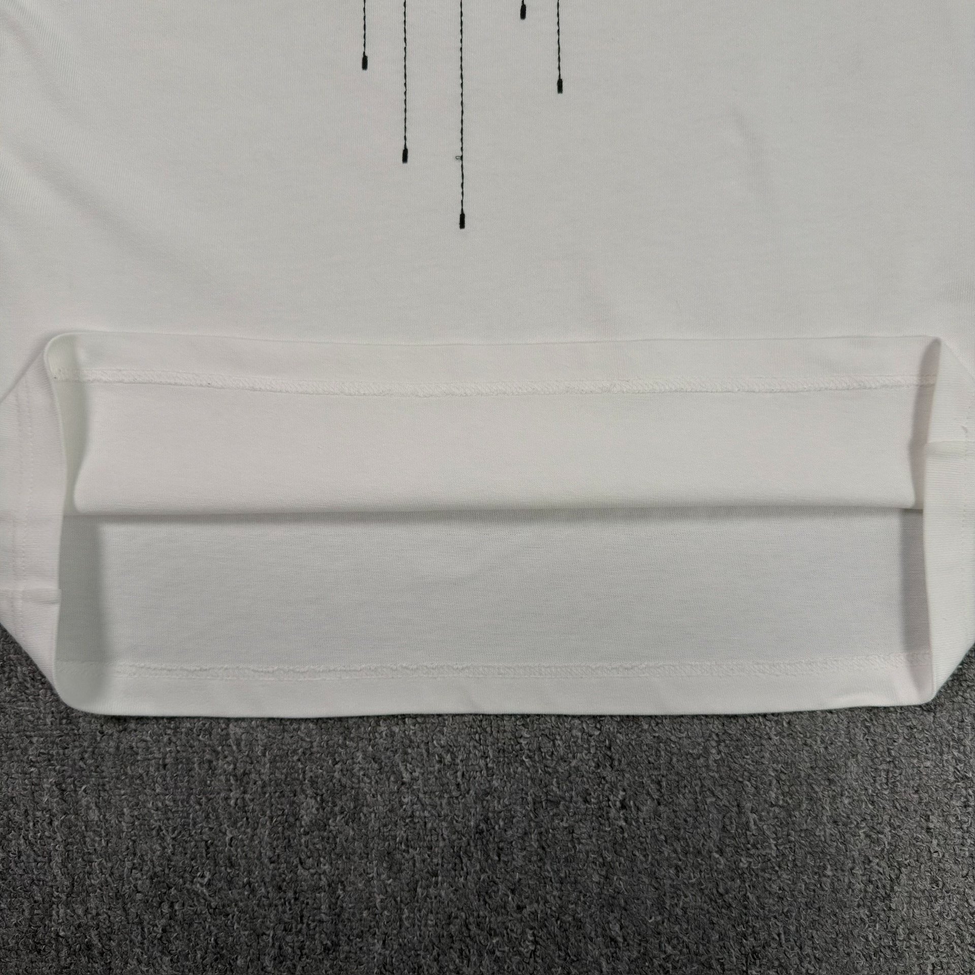 Louis Vuitton White Logo Short-Sleeve Tee — label