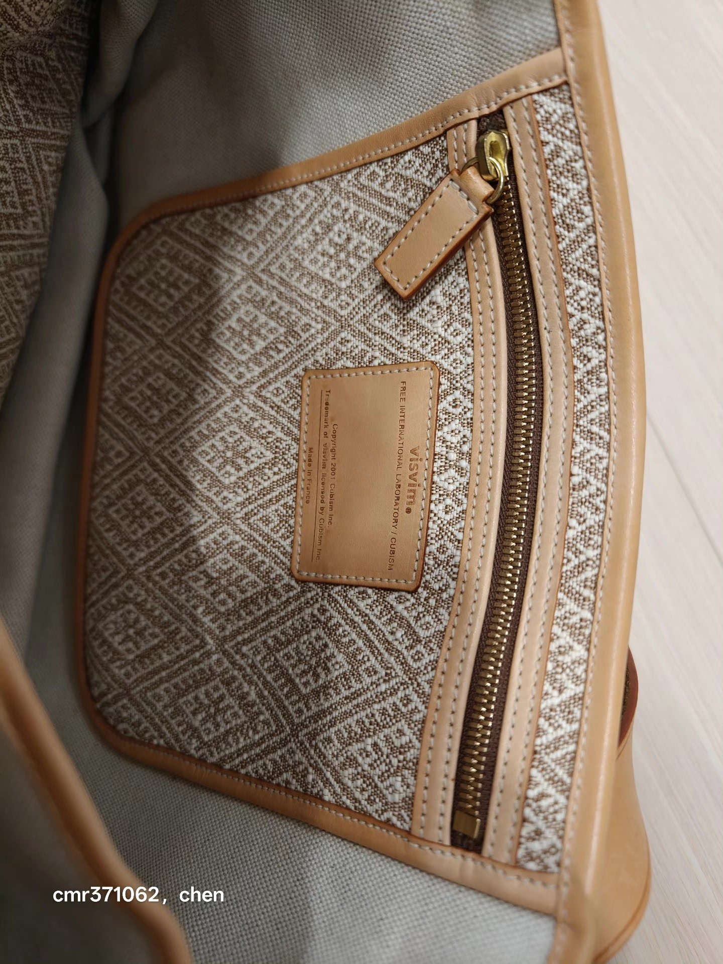 VISVIM 12SS HUNTING SATCHEL FR — label