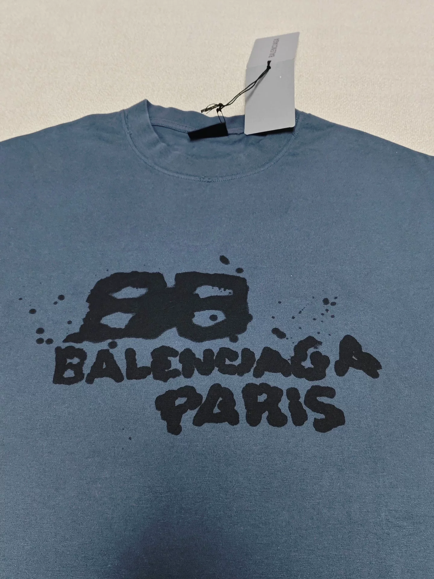 Balenciaga 23SS Graffiti Distressed Logo Tee — back