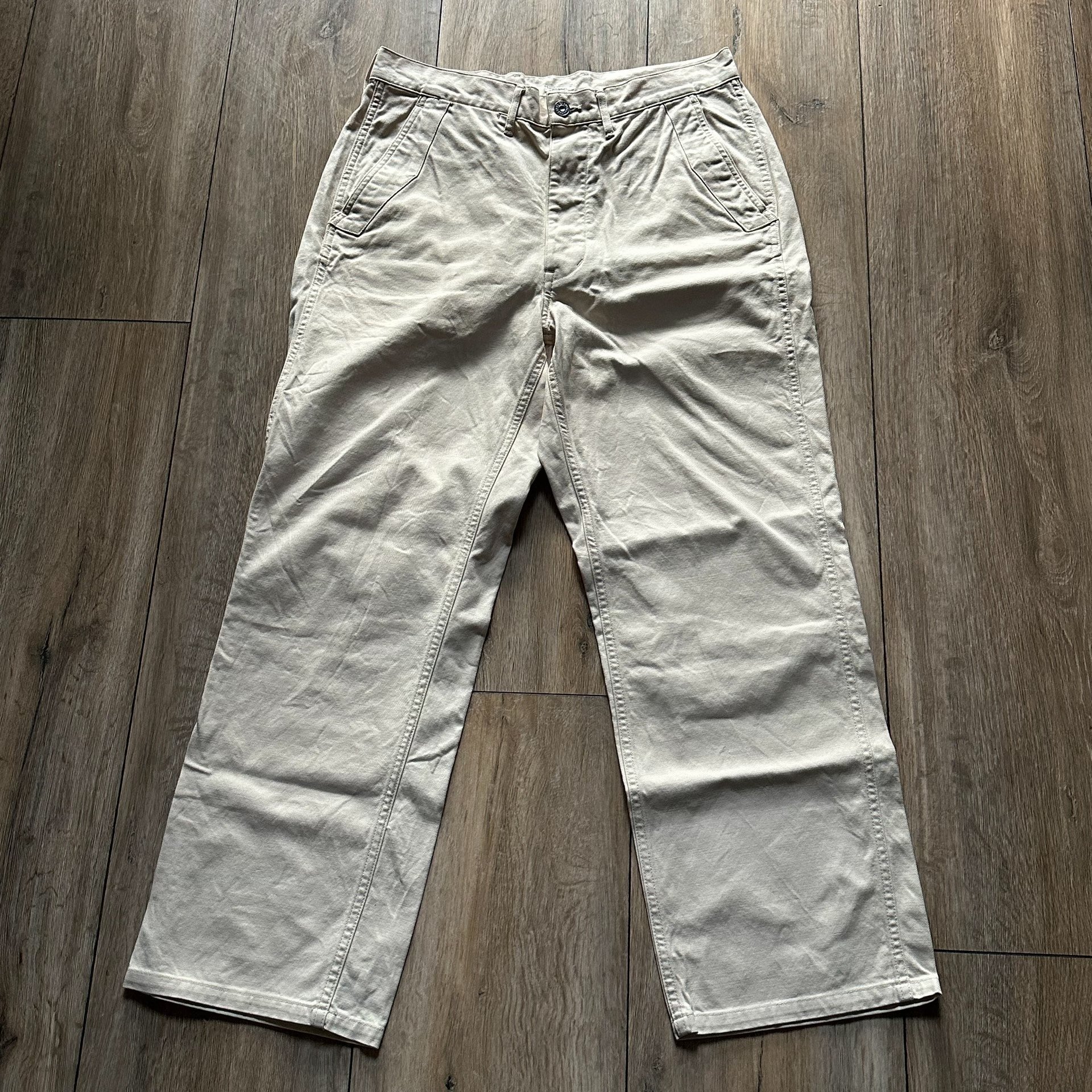 Phigvel Paris Buckle Pants — detail