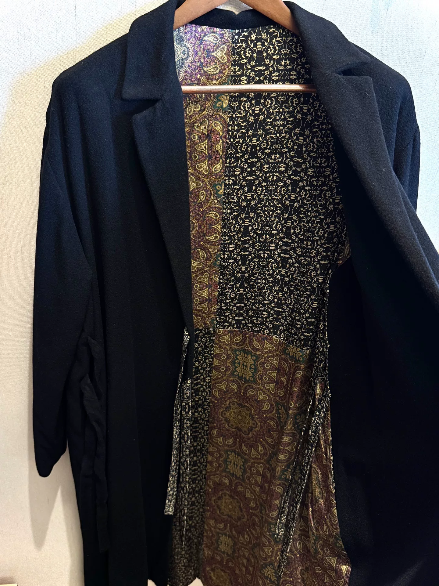 Geoffrey B Piacenza Kimono Cashmere Coat — detail