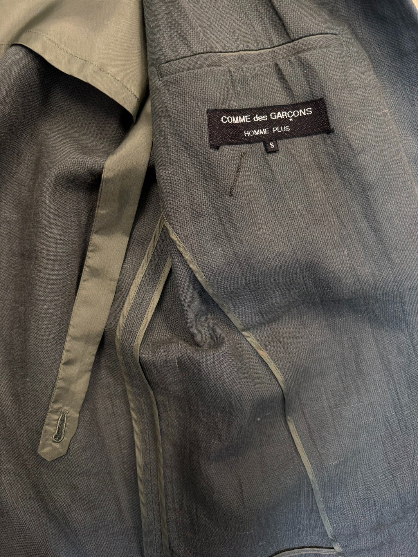 Comme des Garçons 1980s 3-Button Linen Coat — label