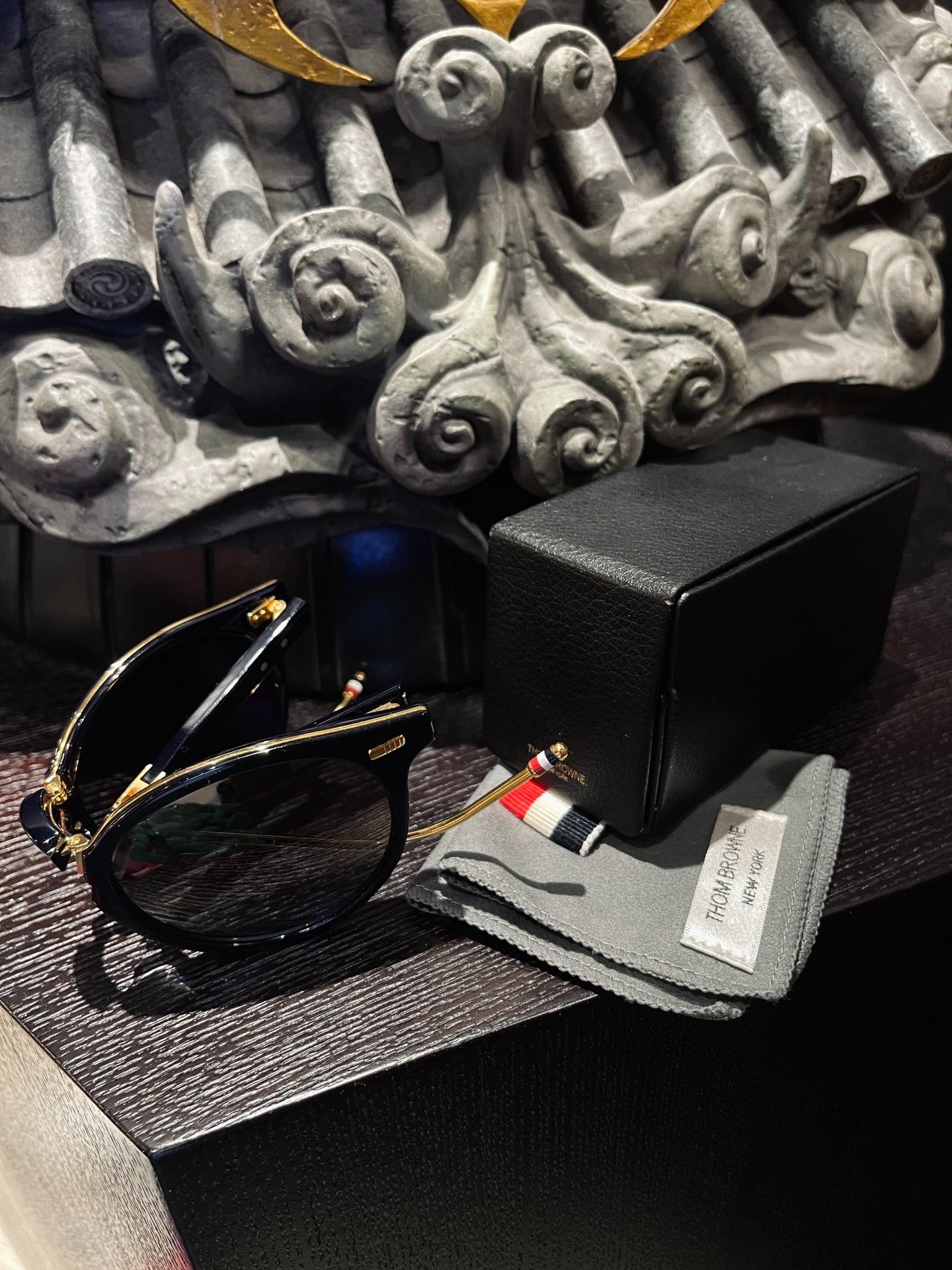 Thom Browne TB-806 Foldable Sunglasses — detail