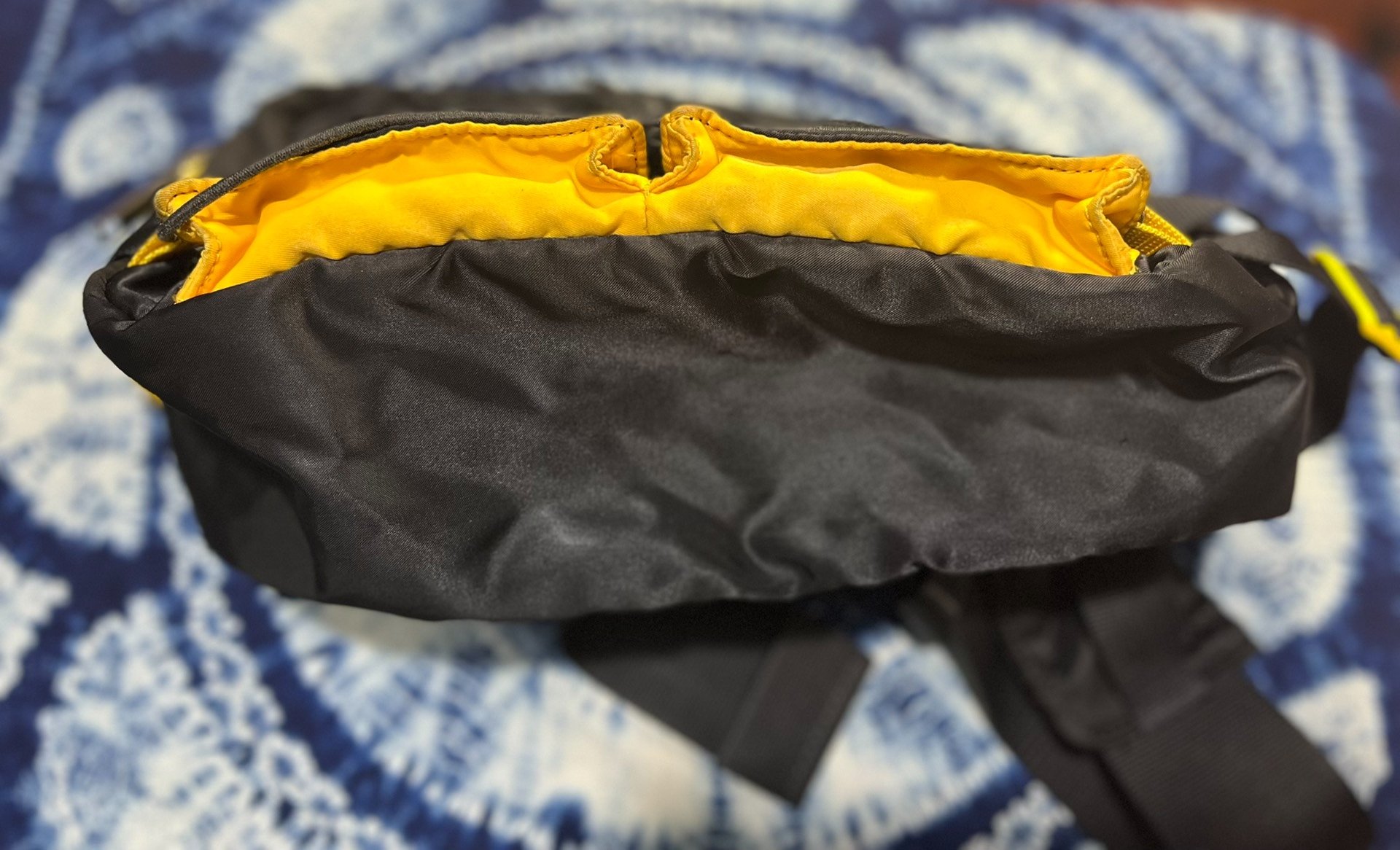 Porter x Beams 35th 2way Limited Crossbody — detail