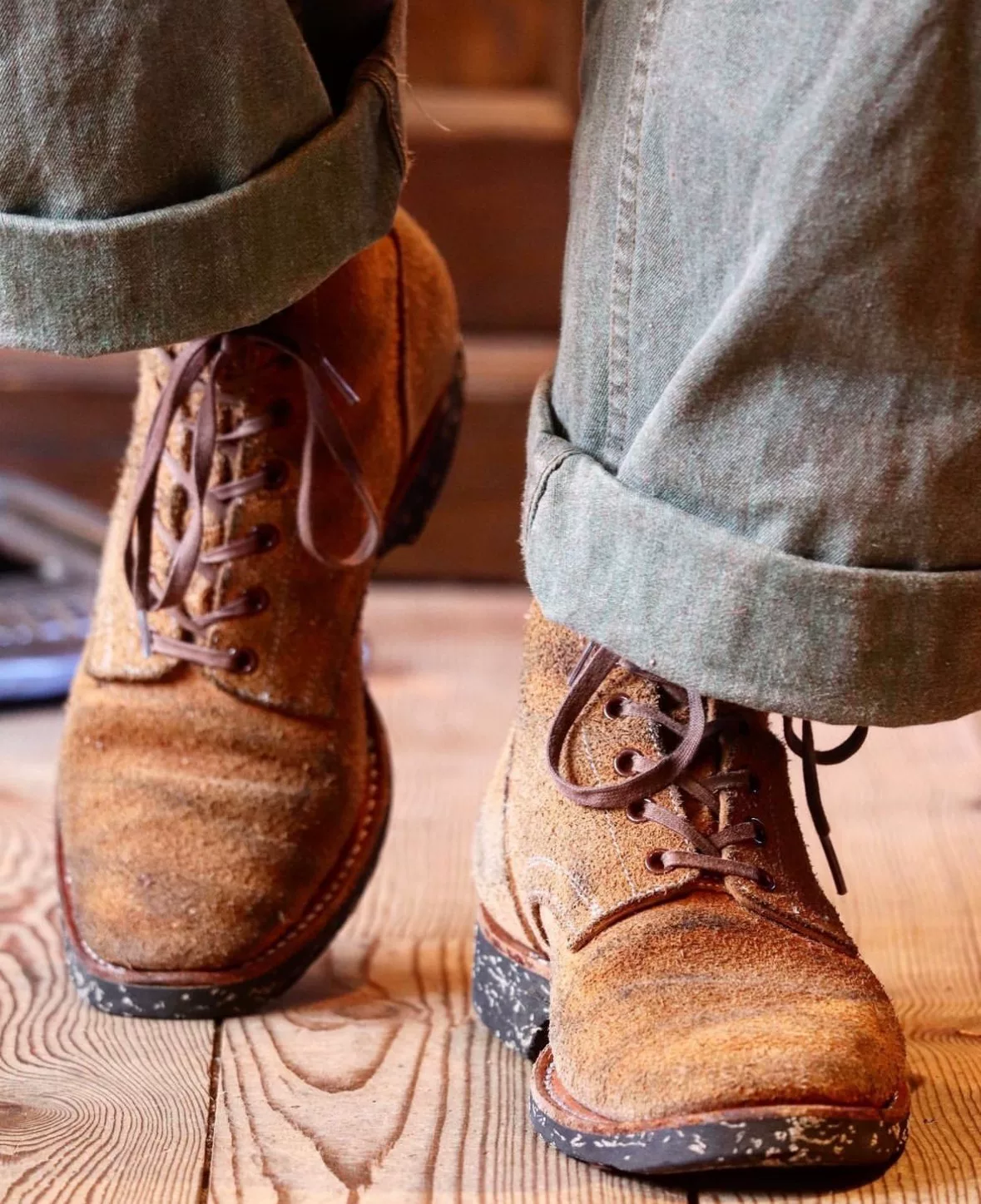 Clinch Yeager Soft Toe Boots — label