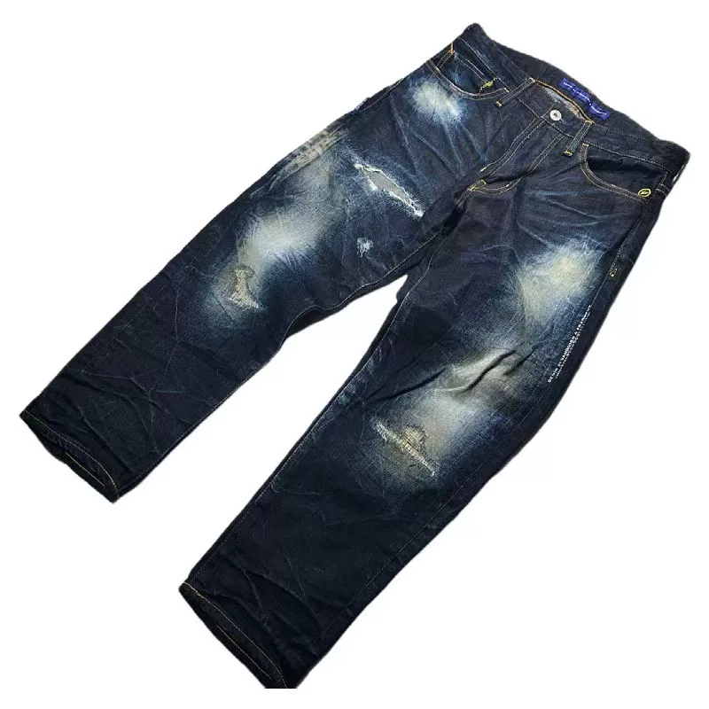 Vanquish & Fragment Denim Jeans — detail