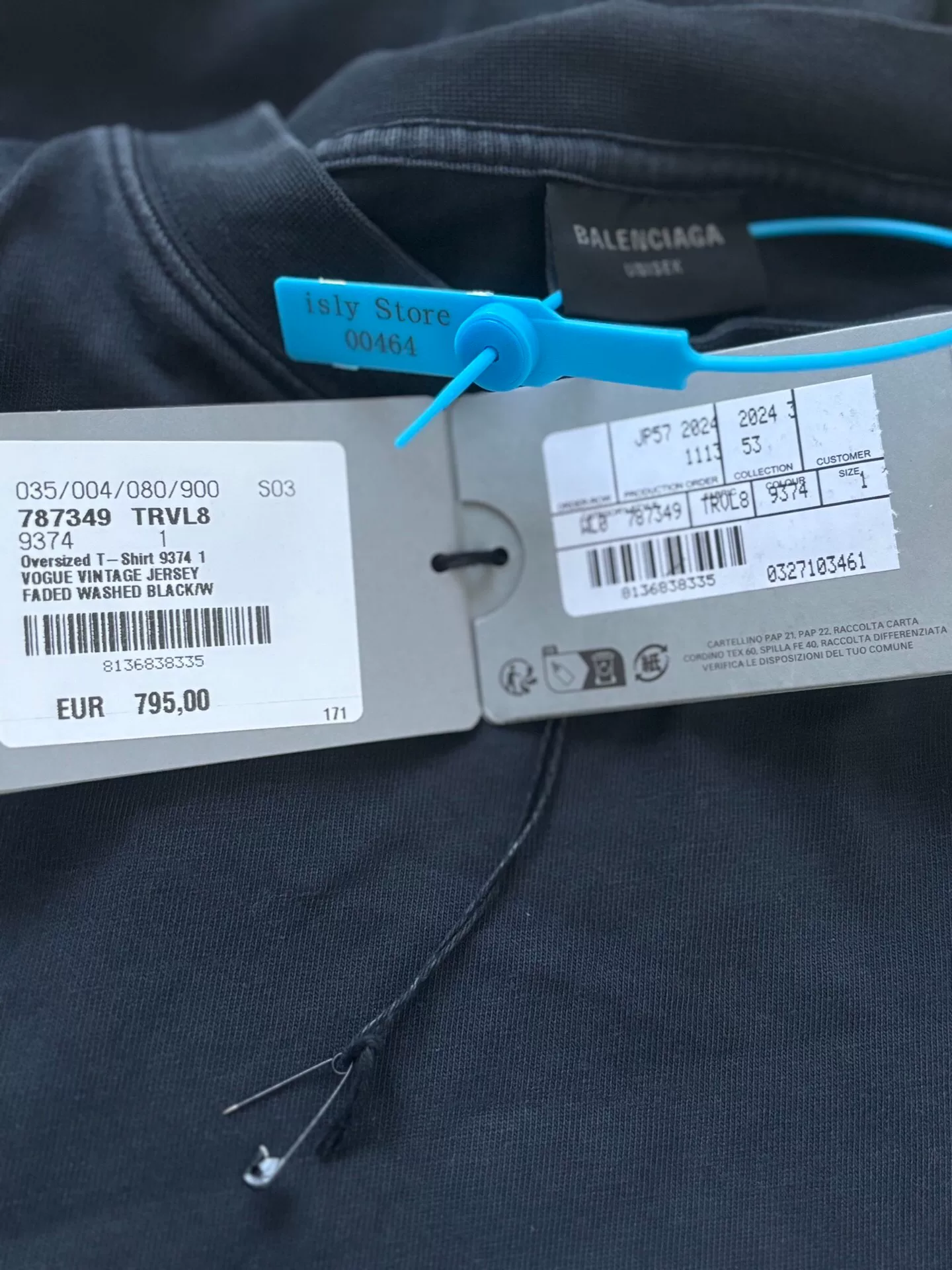 Balenciaga VOGUE Print Short-Sleeve T-Shirt — label
