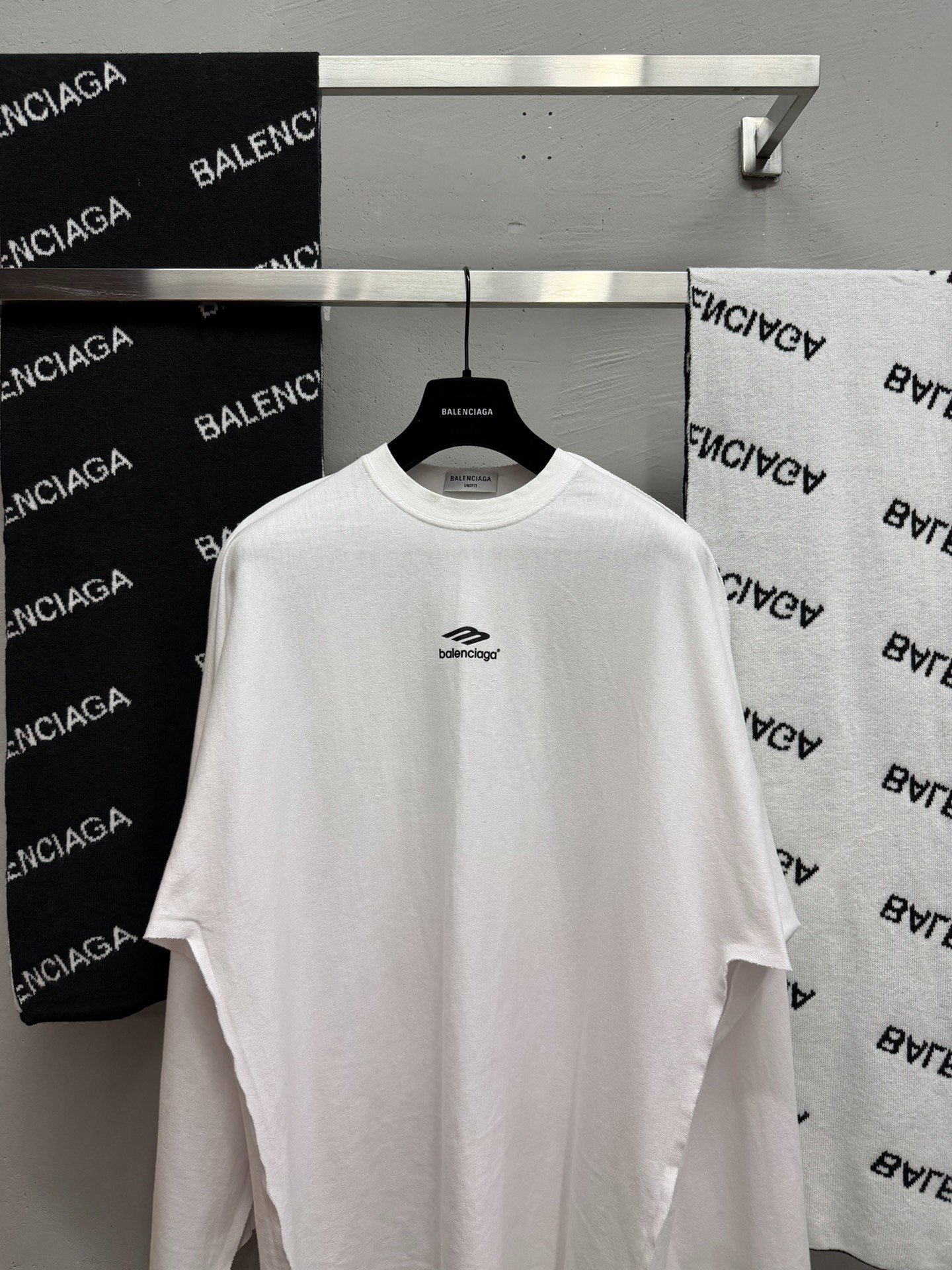 Balenciaga White Long-Sleeve T-Shirt — front