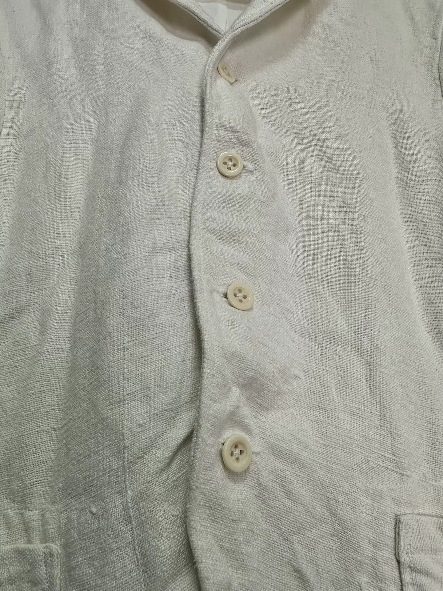 Andrew Driftwood Antique Linen Coat — label