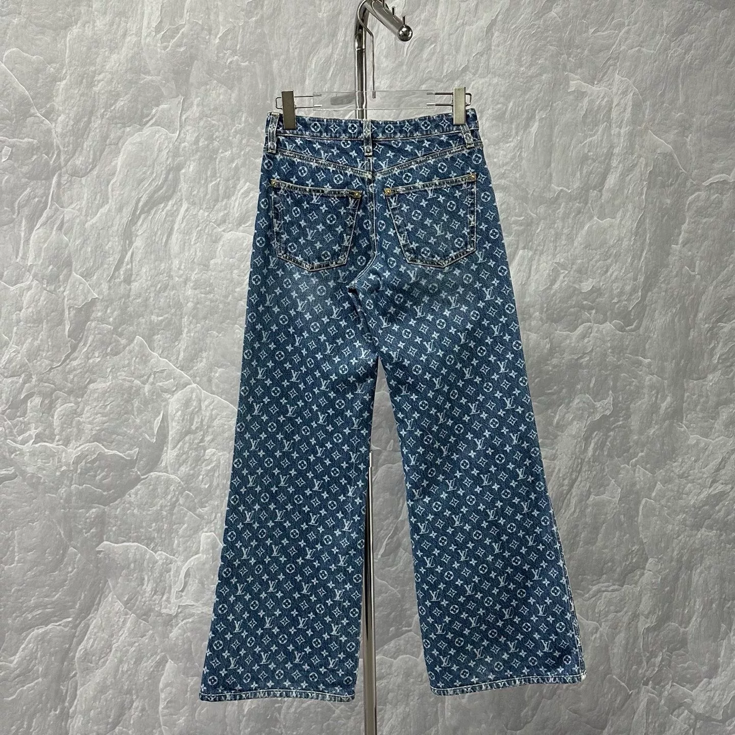 Louis Vuitton FW24 Monogram Denim Pants — label