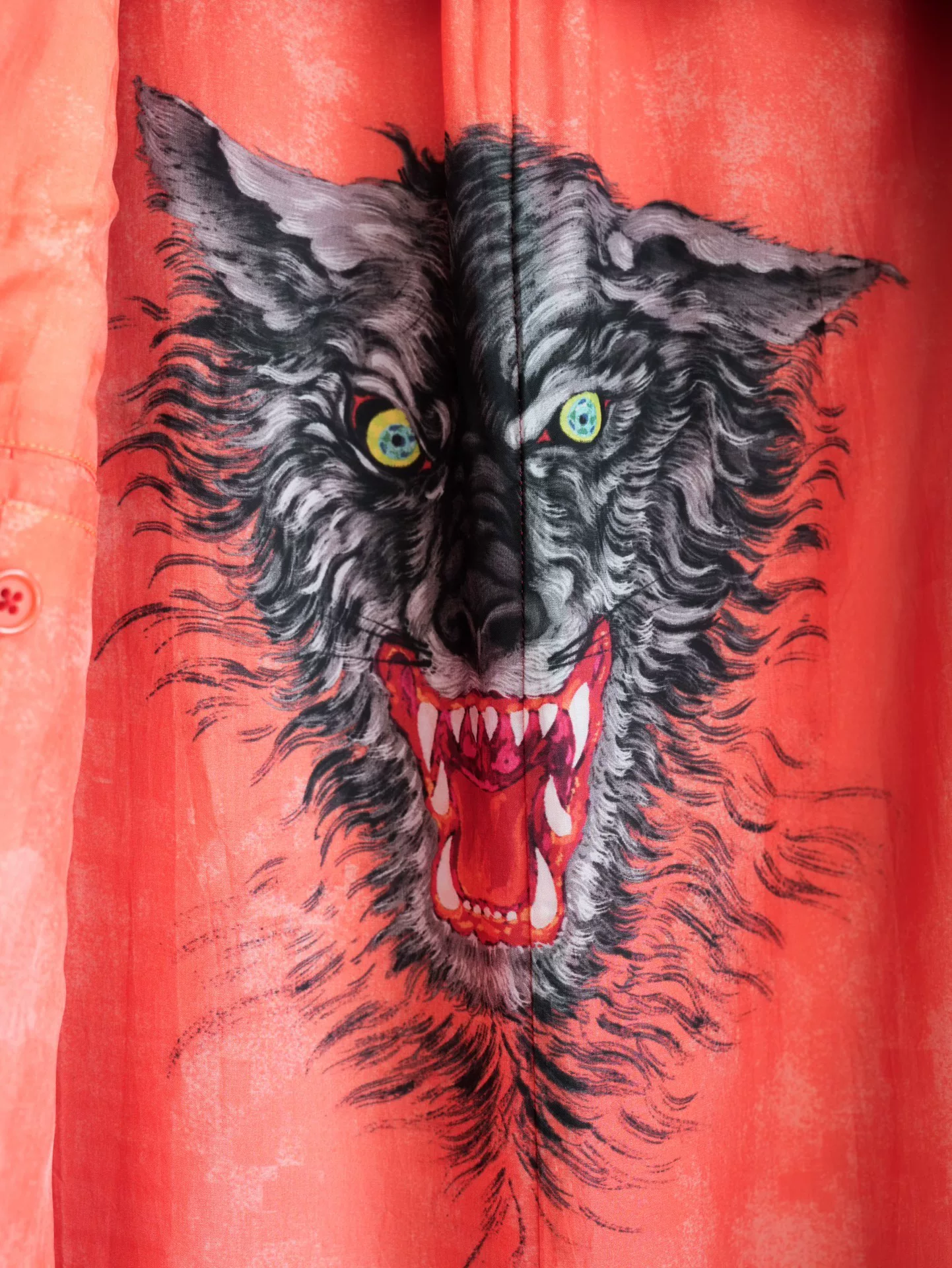 Yohji Yamamoto 09AW Wolf Head Coat — detail