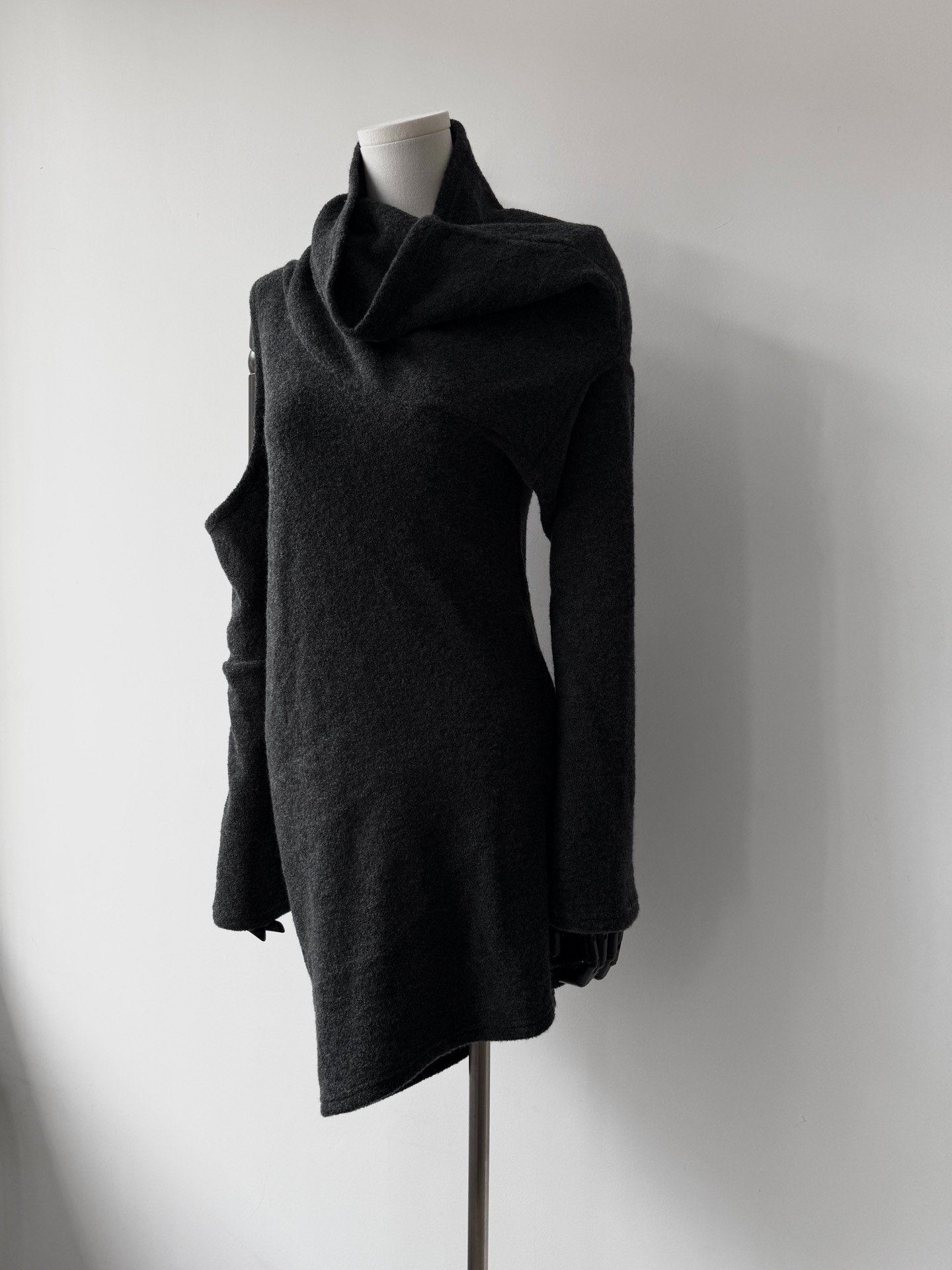 Yohji Yamamoto Limi Feu Wool Top — detail