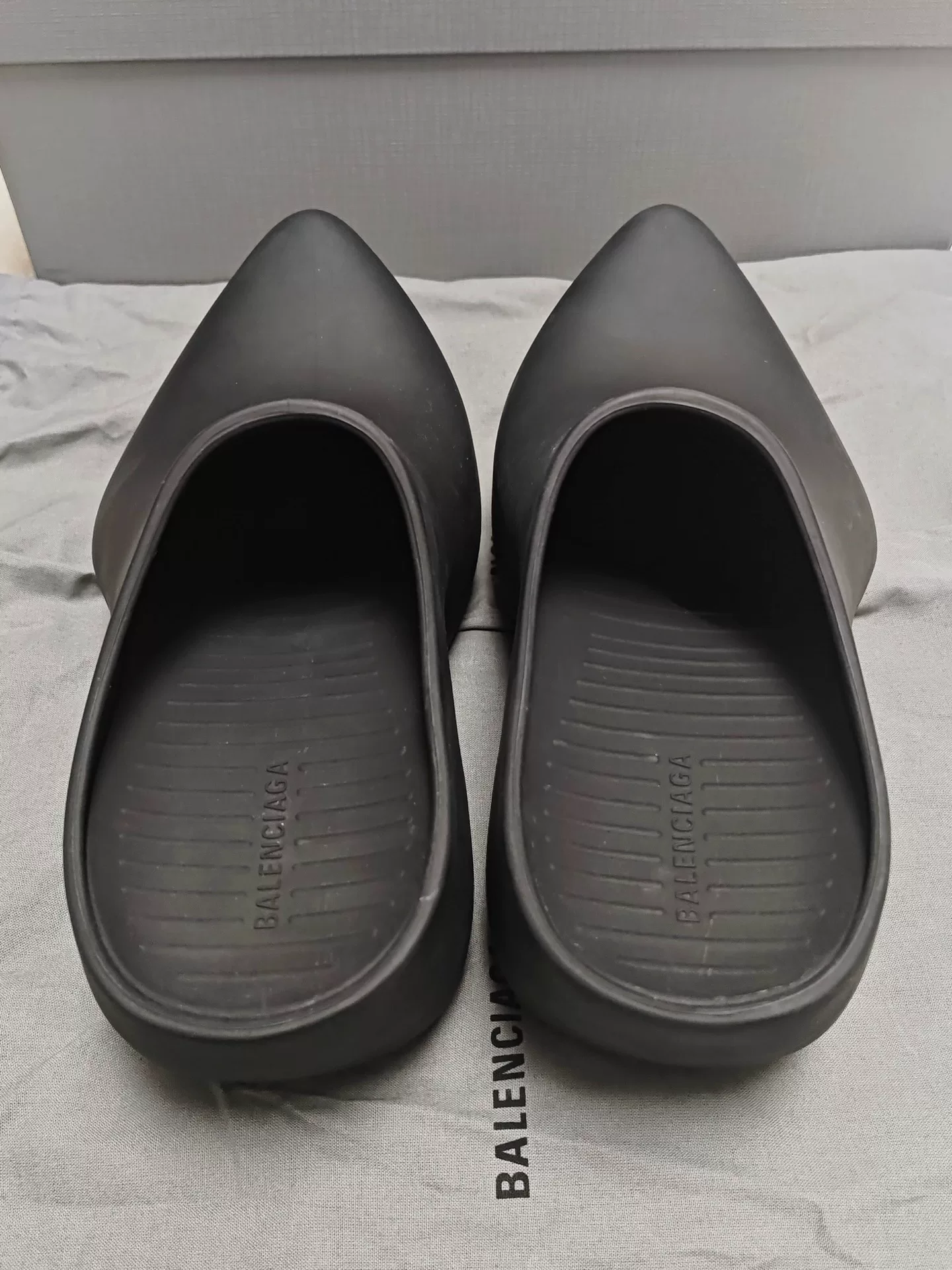 Balenciaga Technoclog Mule — front