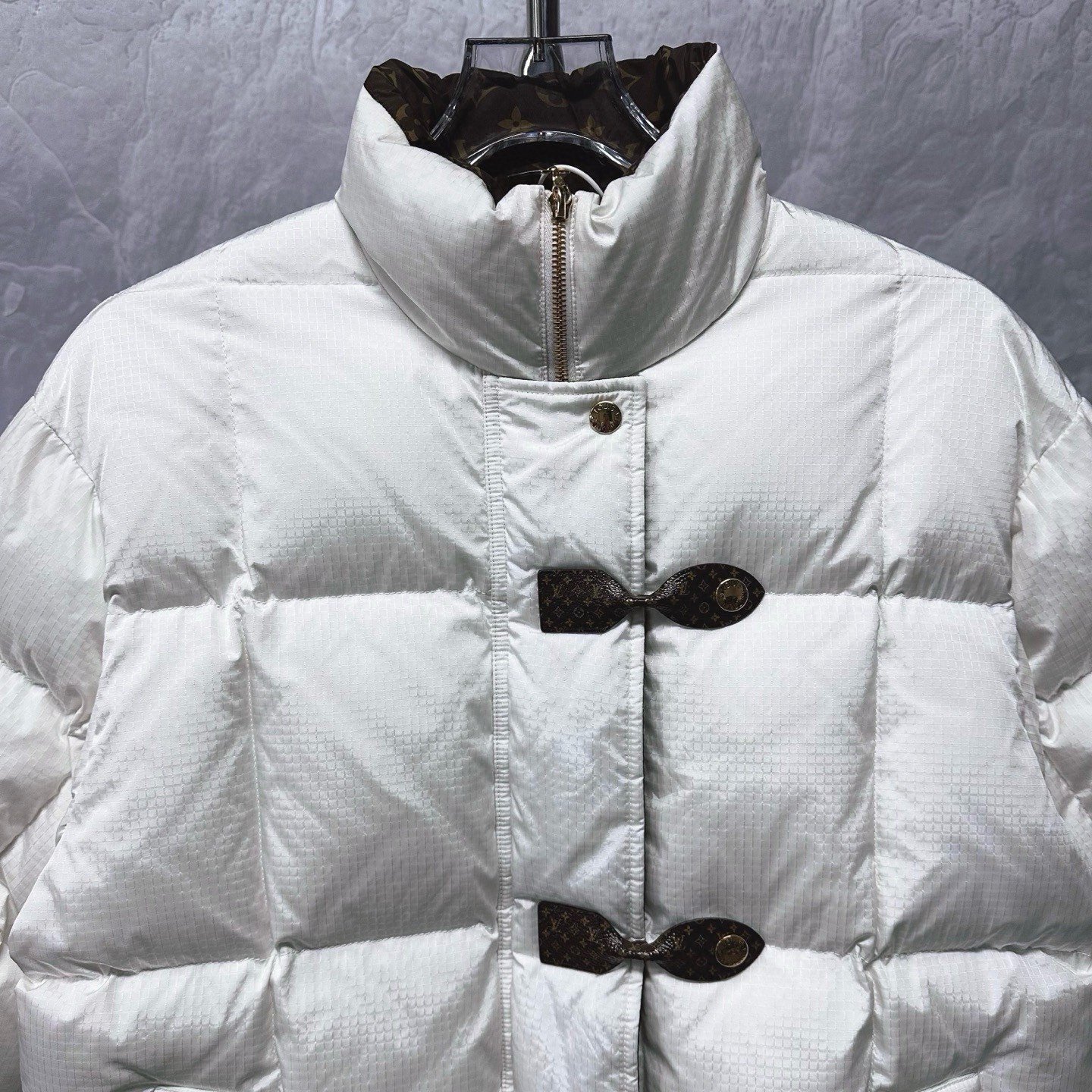 Louis Vuitton SS24 White Down Jacket — detail
