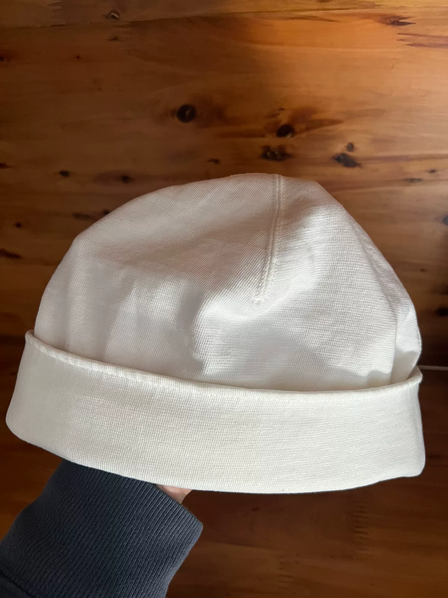 45r New White Knit Hat — front