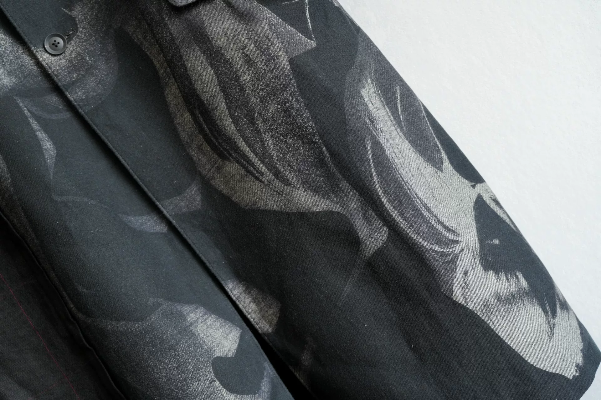 Yohji Yamamoto 23SS Runway Linen Coat — label
