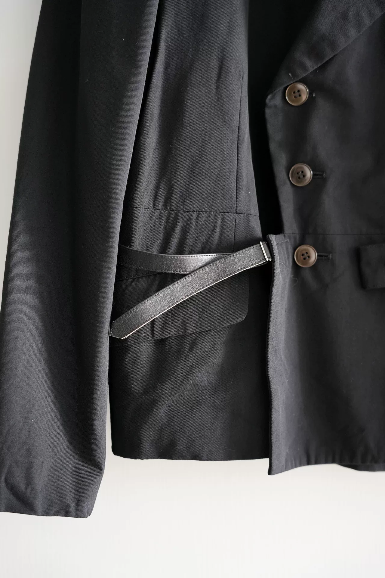 Yohji Yamamoto 96AW Double-Breasted Blazer — back