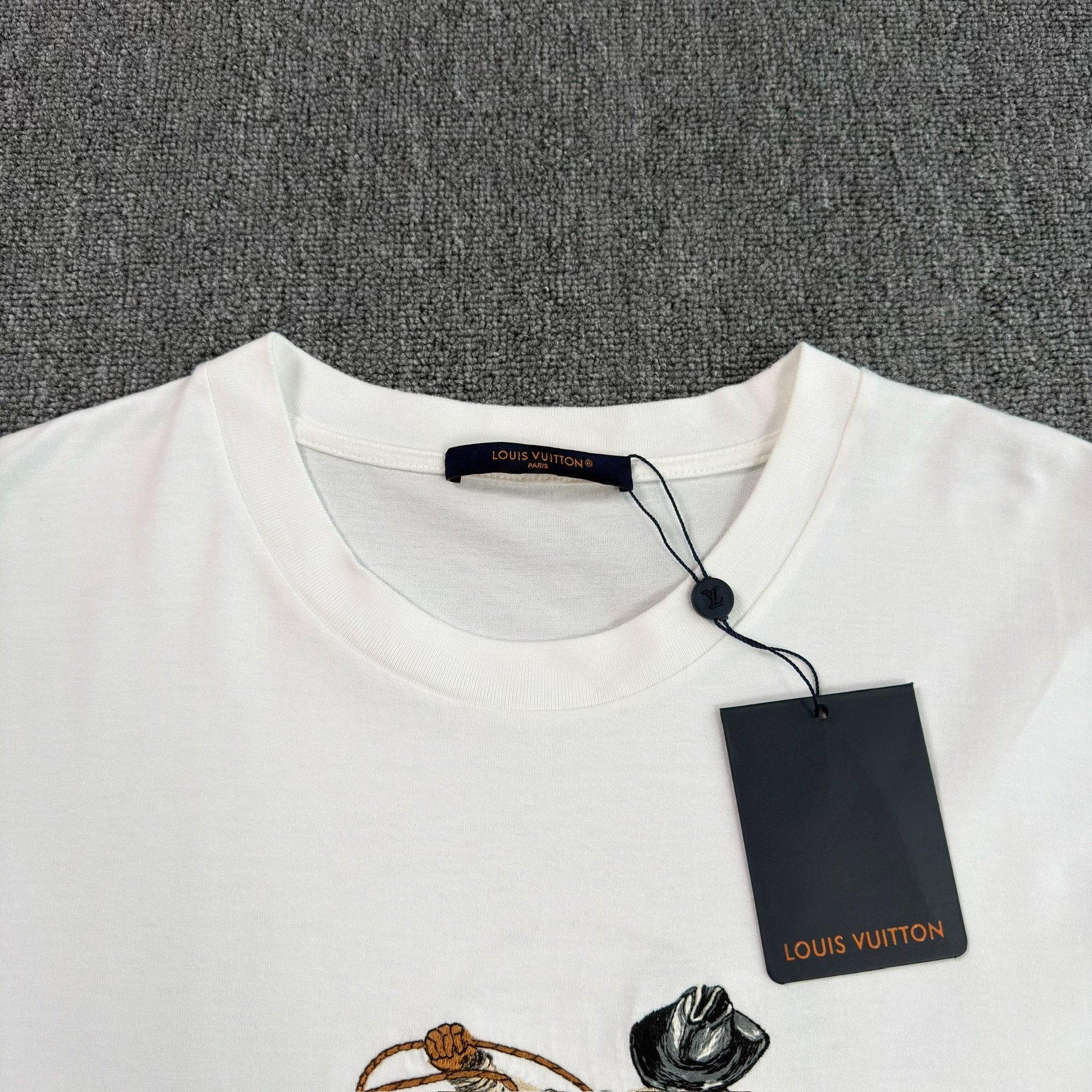 Louis Vuitton White Cowboy Logo T-Shirt — detail