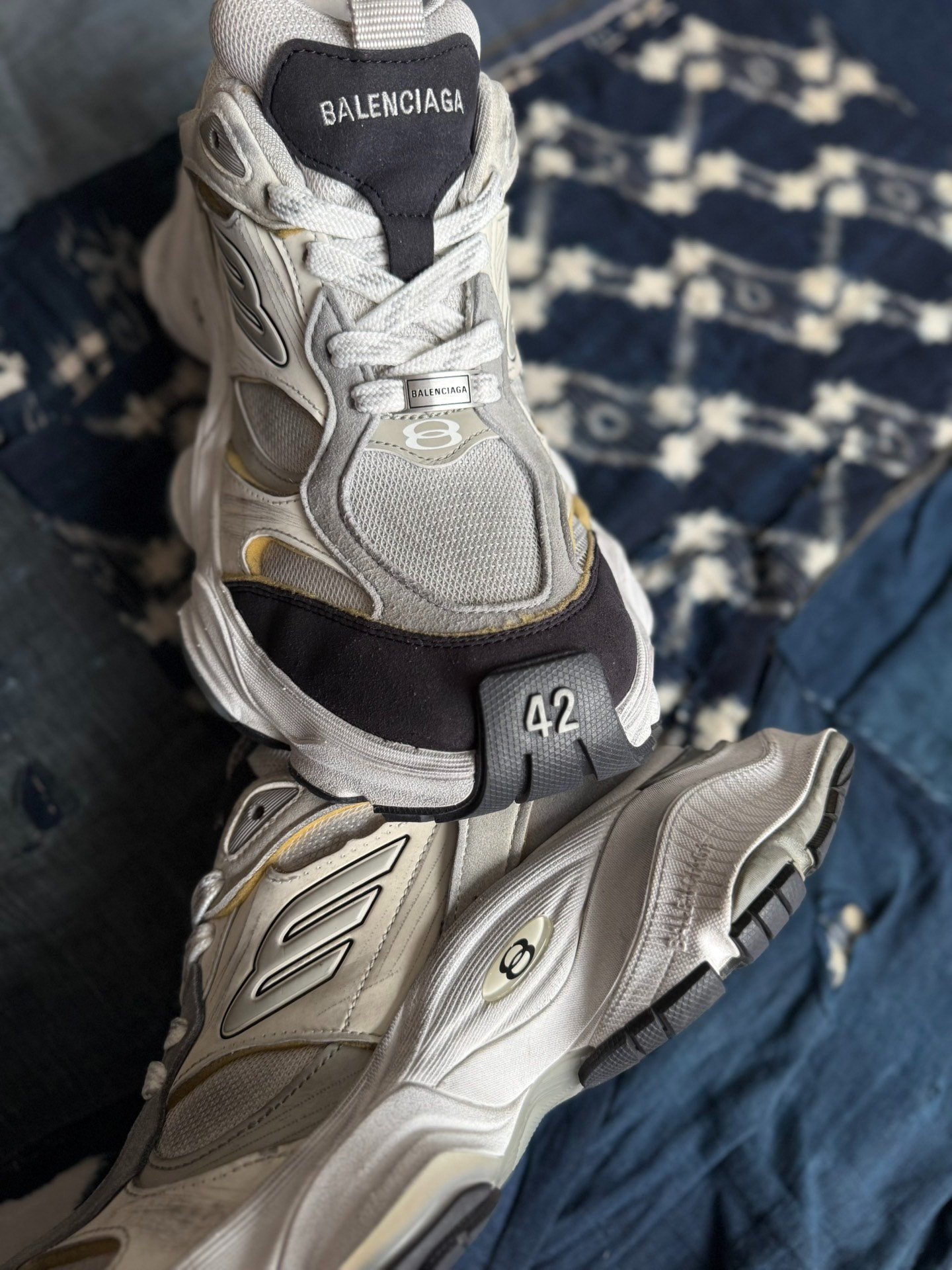 Balenciaga Cargo Dad Running Shoes — label