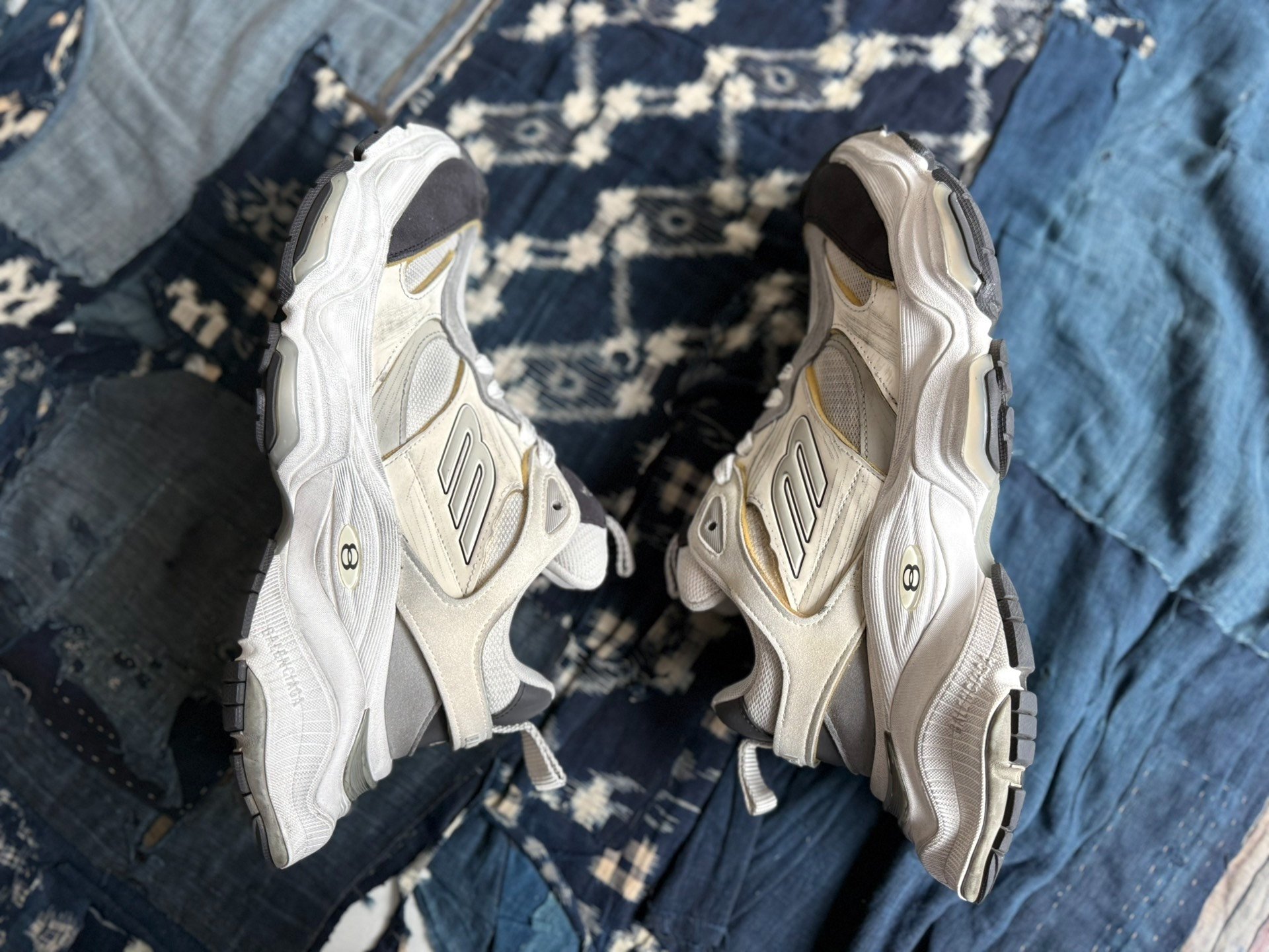 Balenciaga Cargo Dad Running Shoes — front