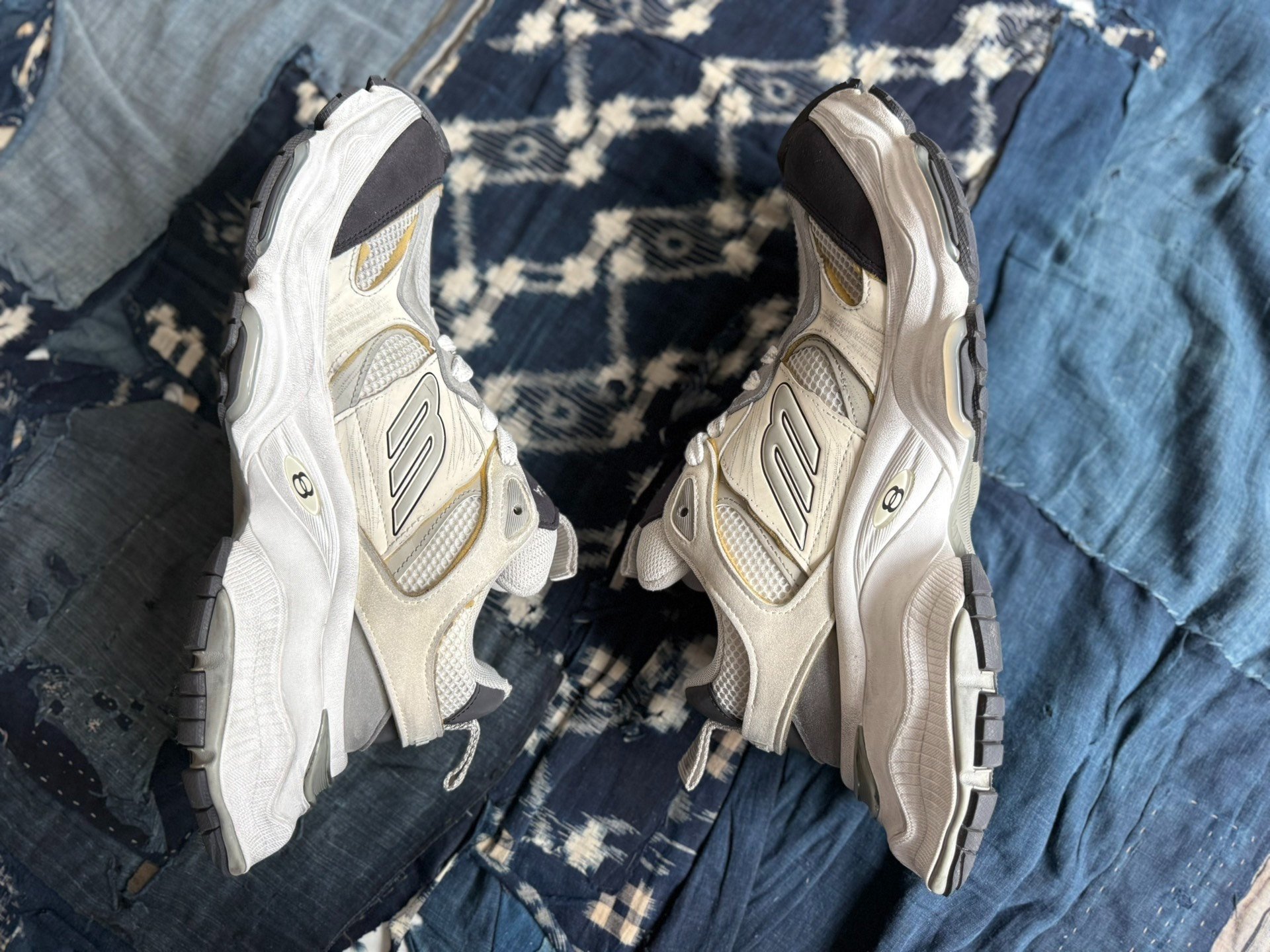 Balenciaga Cargo Dad Running Shoes — detail