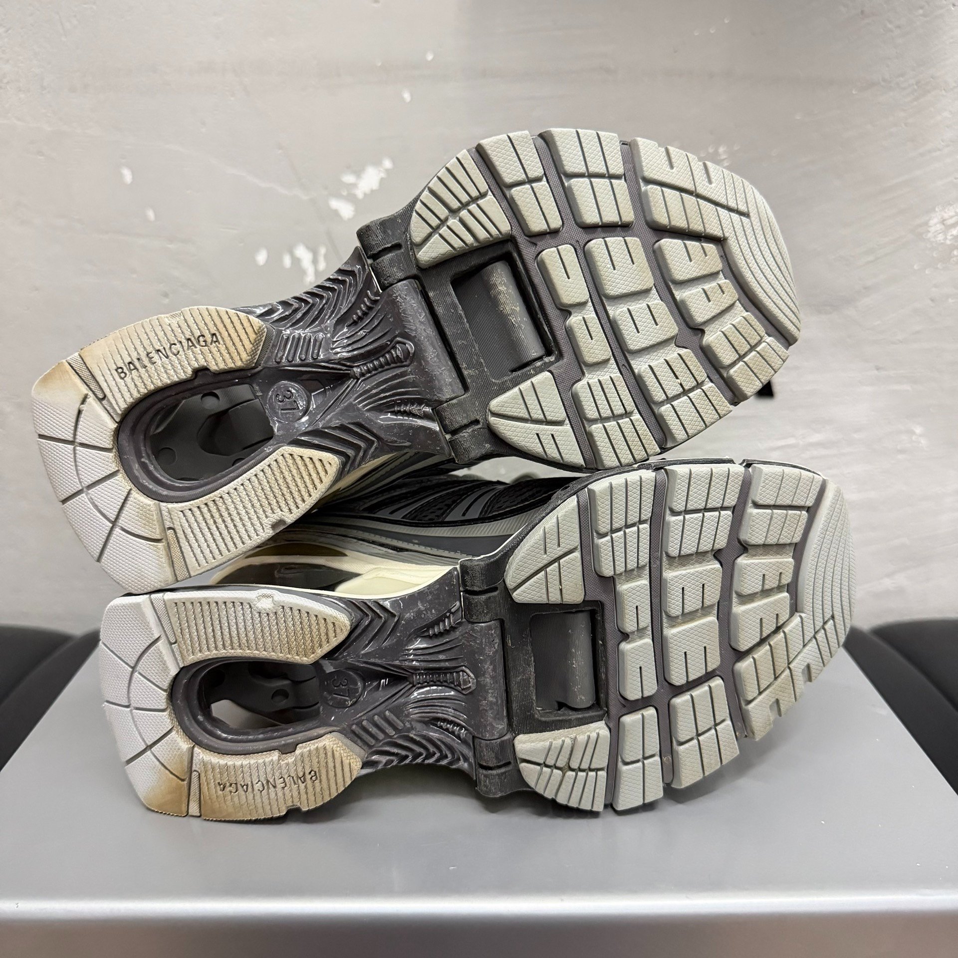 Balenciaga X-Pander Gray Silver Dad Sneakers — label