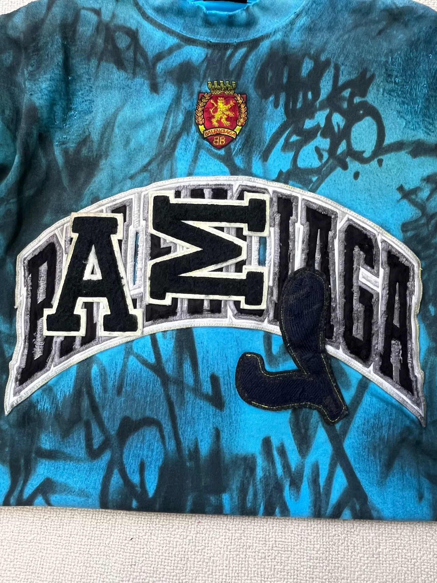 Balenciaga Blue Tie-Dye Lettering Loose T-Shirt — detail