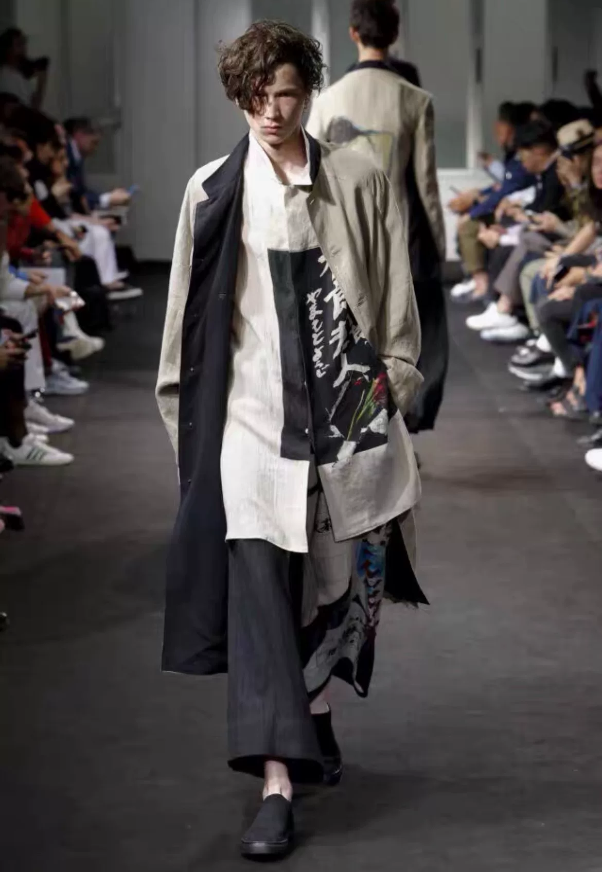 Yohji Yamamoto 19SS Beige Linen Coat — label