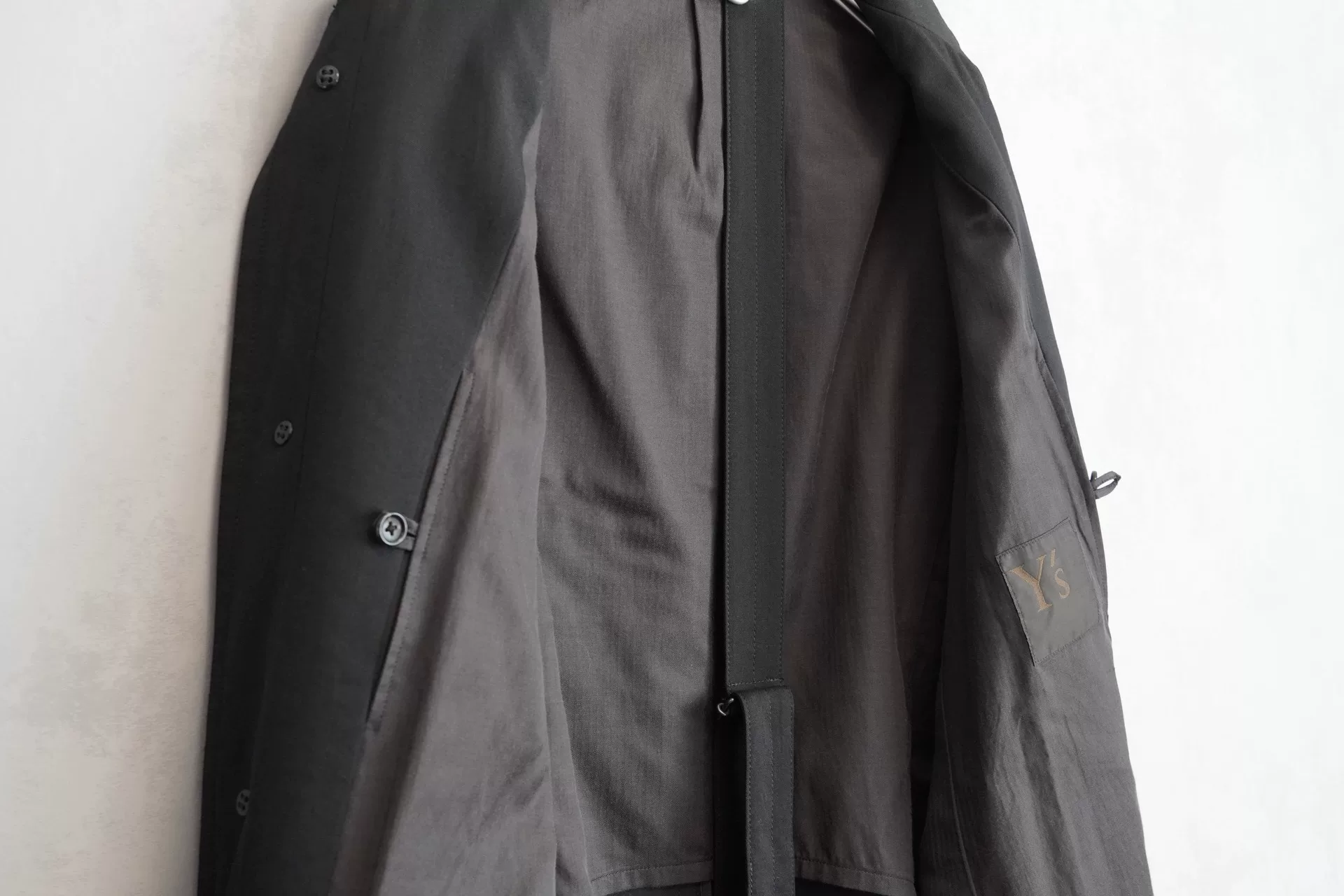 Yohji Yamamoto 07AW Plain Long Coat — label