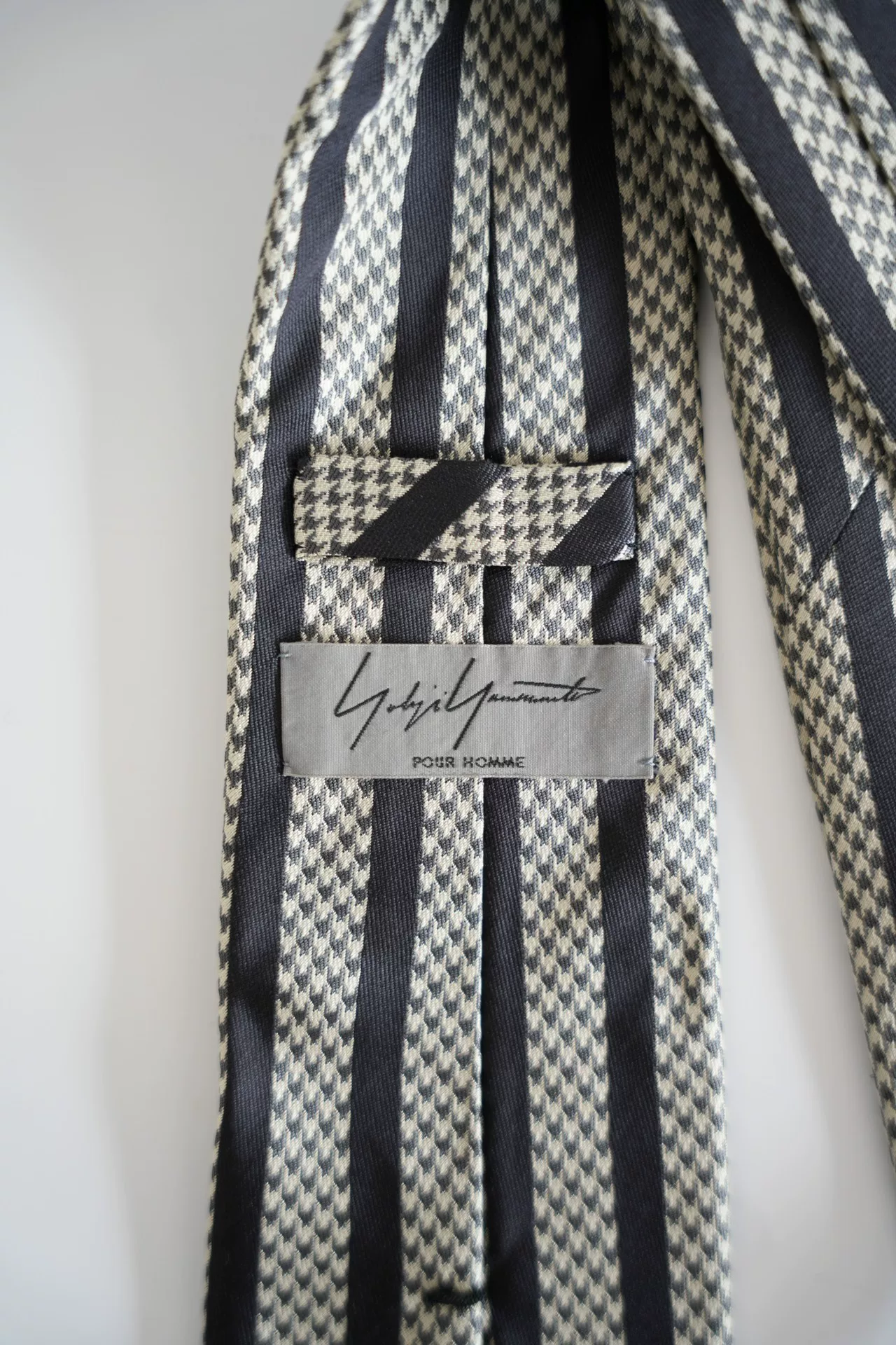 Yohji Yamamoto Black White Houndstooth Silk Tie — front