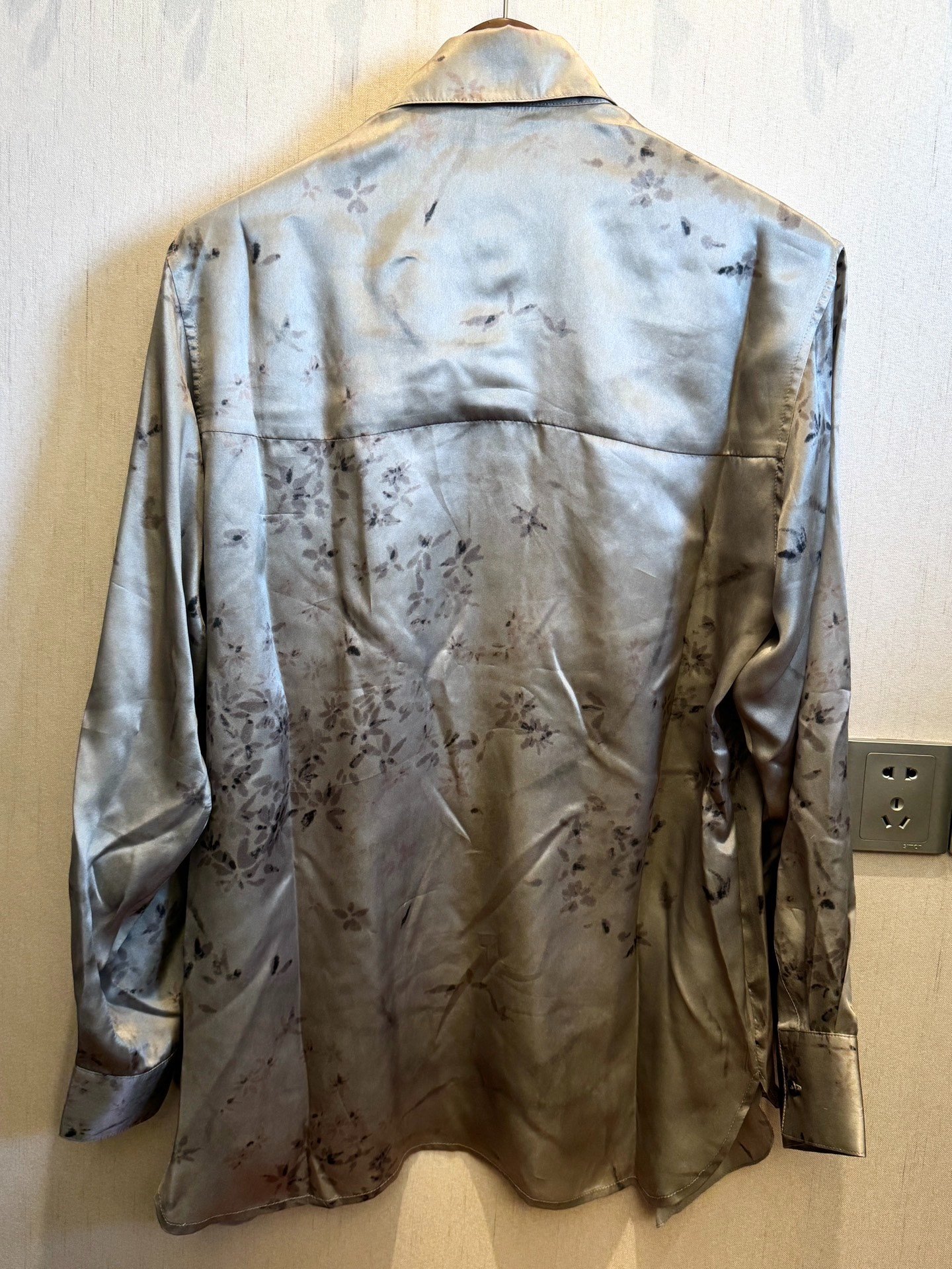 Chiahung Su 25AW Silk Shirt — front