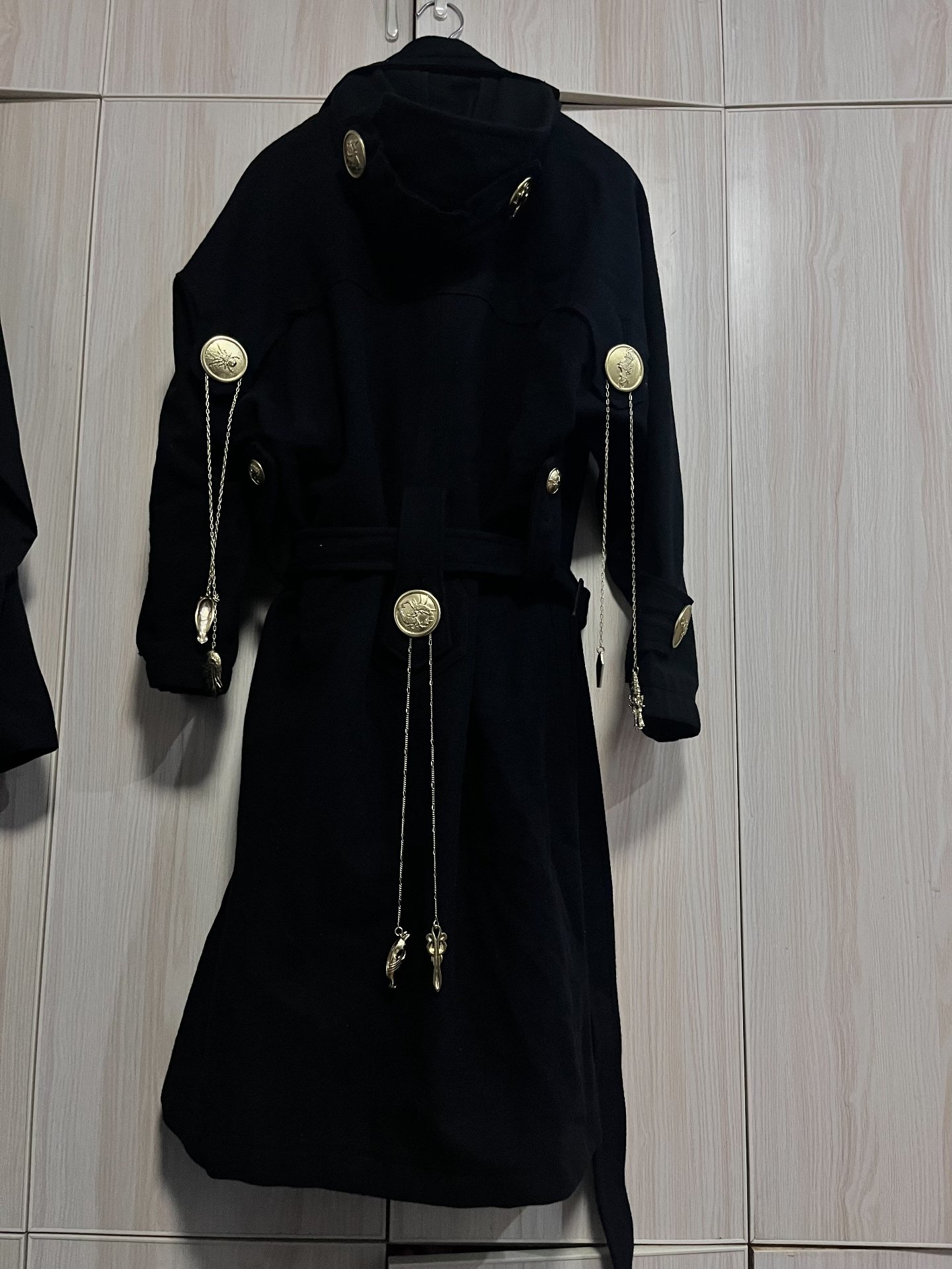 Yohji Yamamoto 19AW Black Gold Button Coat — back
