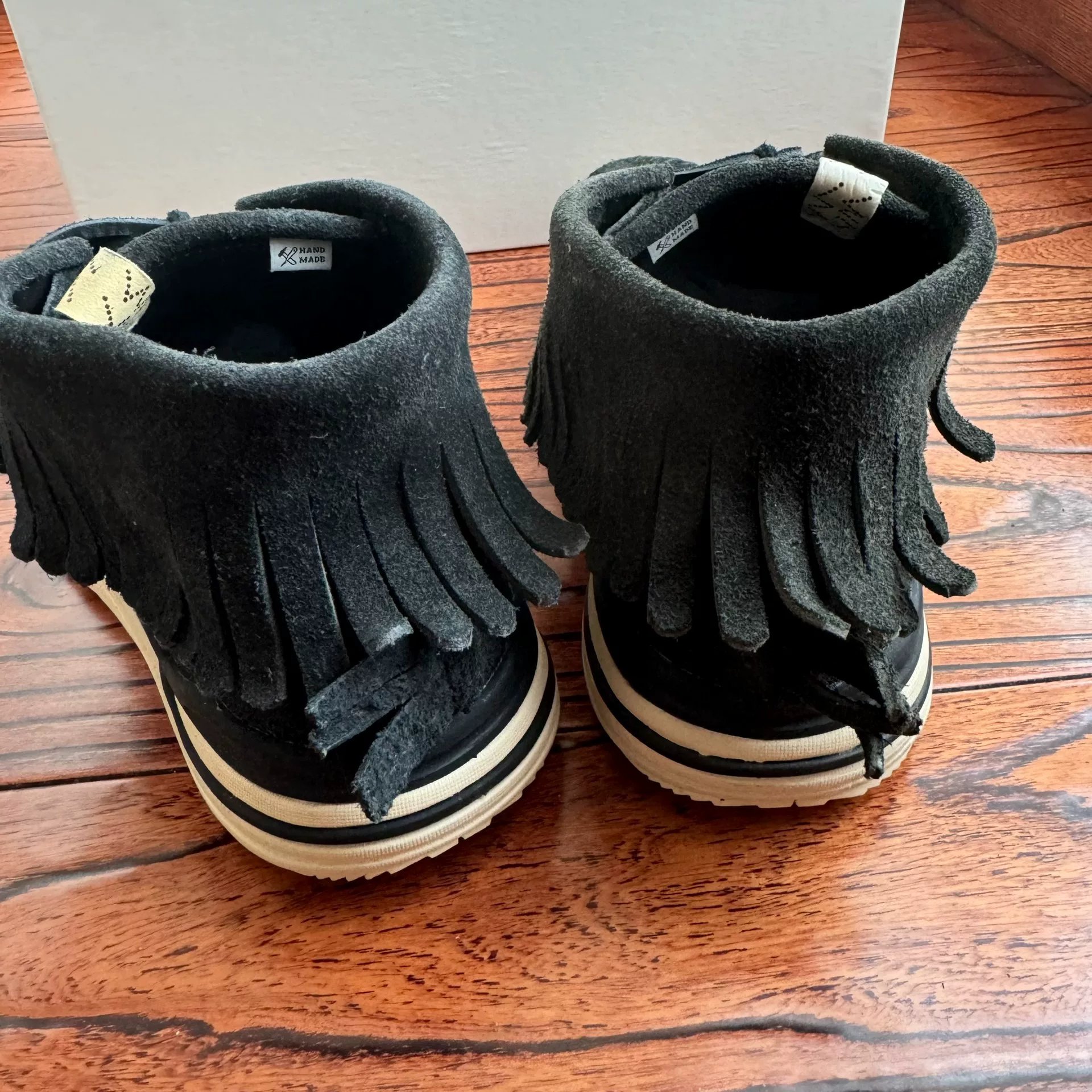 Visvim 18aw Maliseet Shaman Mid Fringe Shoes — detail