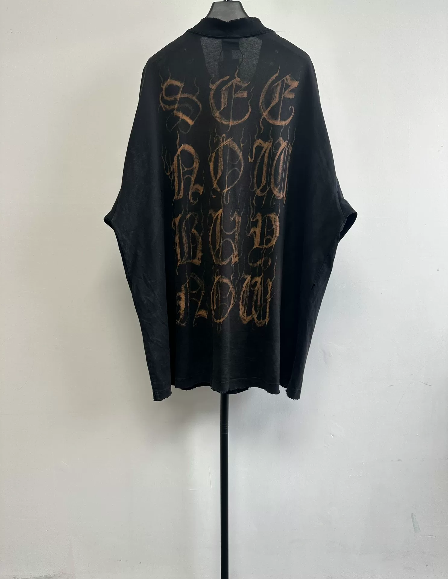 Balenciaga Abstract Letter Print Short-Sleeve T-Shirt — front