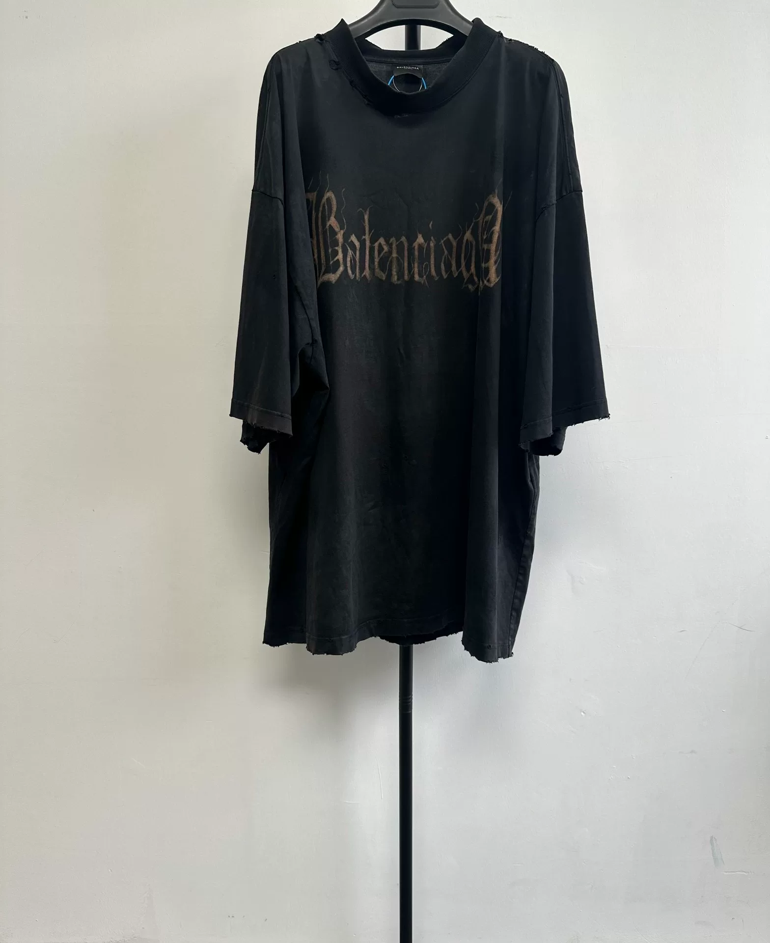 Balenciaga Abstract Letter Print Short-Sleeve T-Shirt