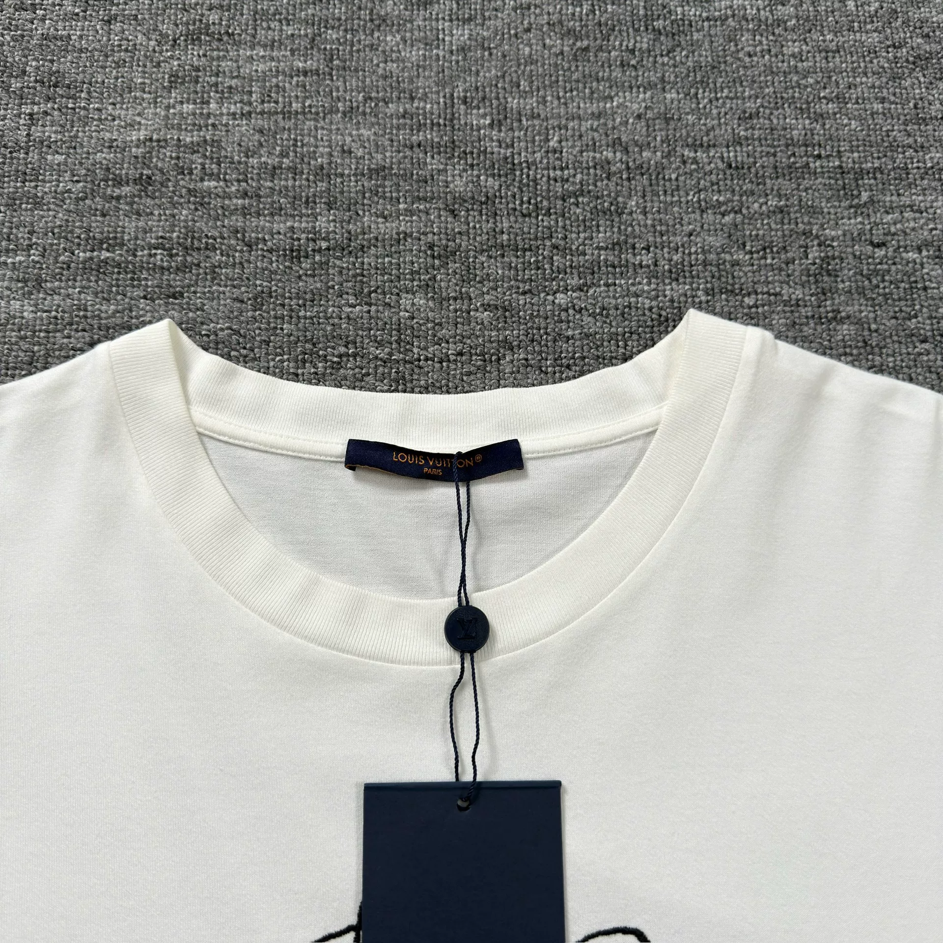Louis Vuitton White Seashell Short-Sleeve Tee — front