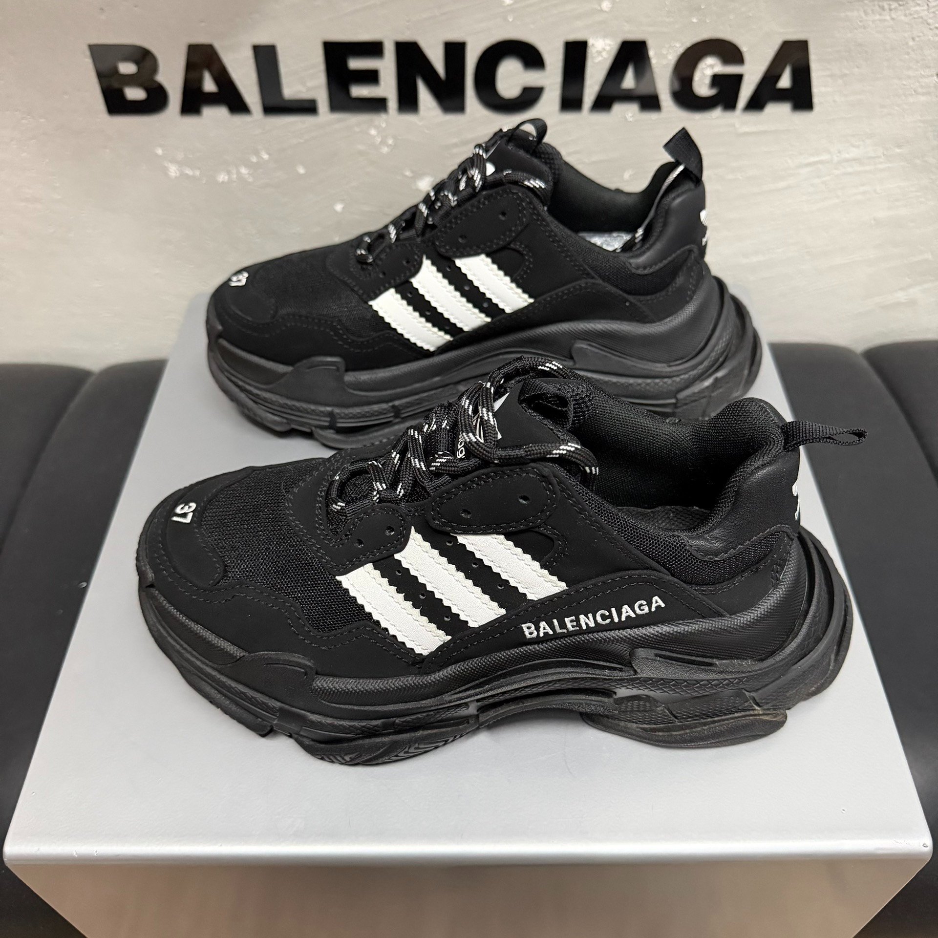 Balenciaga x adidas Dad Shoes Limited — detail