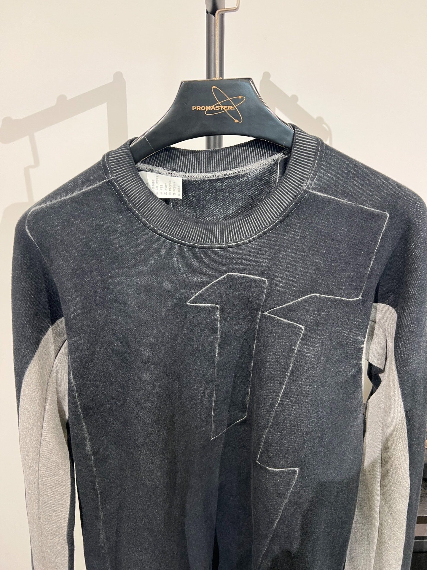 Boris Bidjan Saberi 11by bbs CR1 Crewneck Sweatshirt — detail