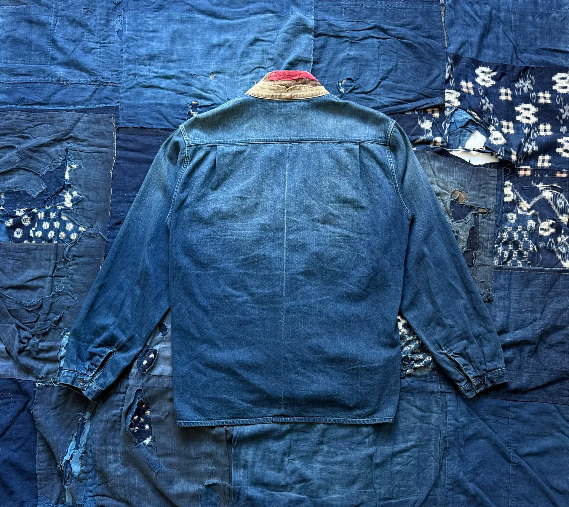 KAPITAL COUNTRY EK-759 Distressed Patchwork Jacket — detail